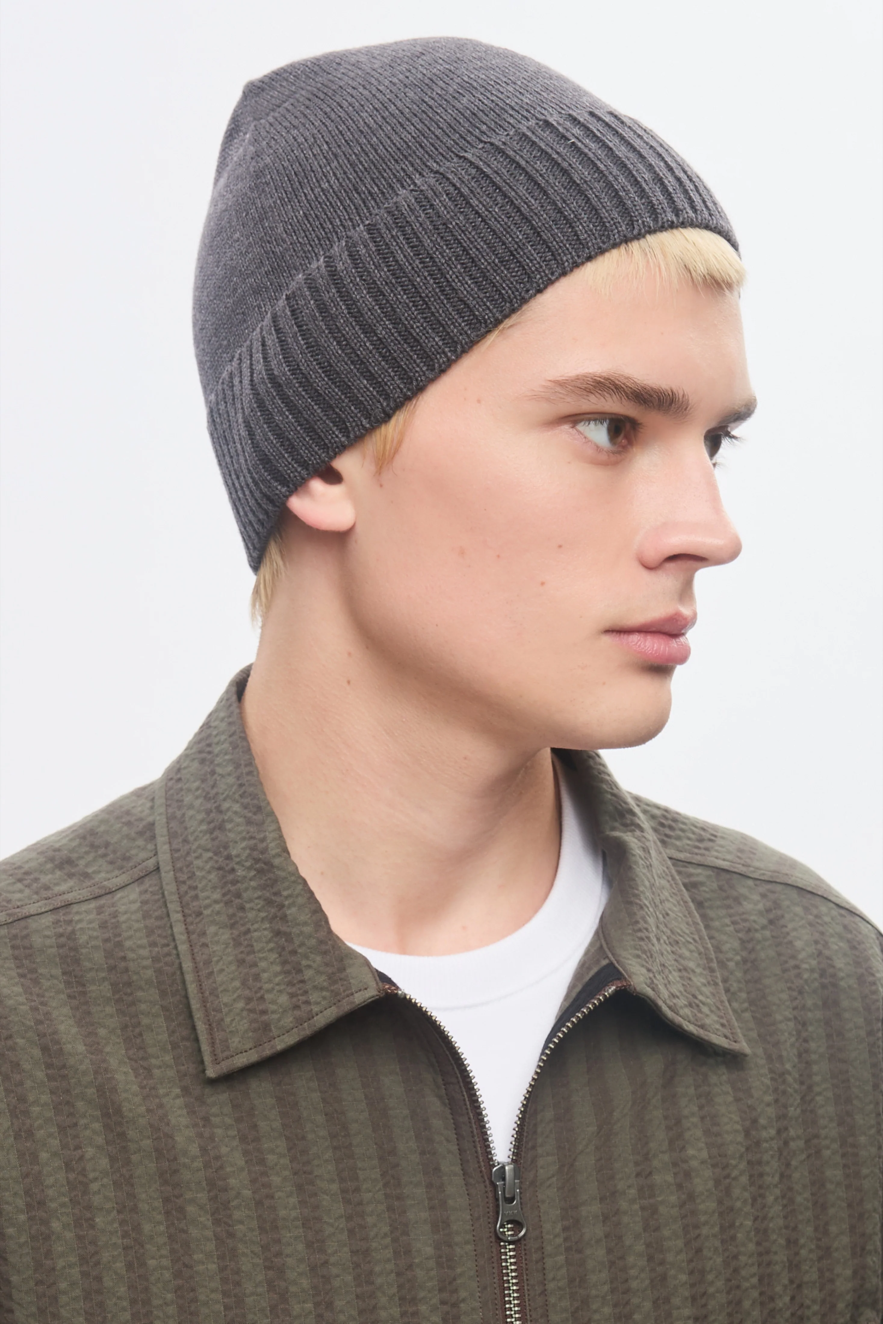 Elba Merino Beanie in Charcoal Melange - Image 3