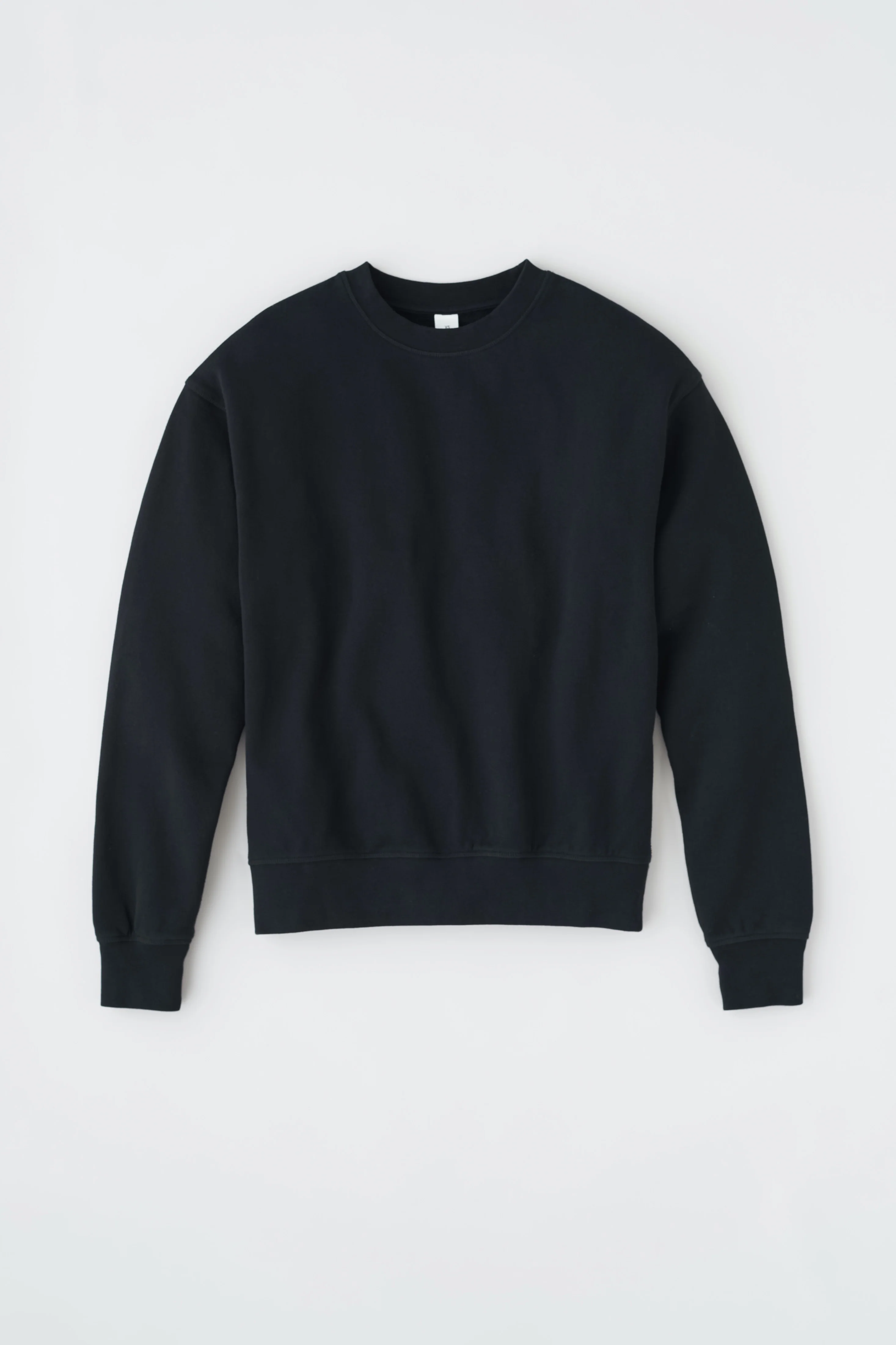 Essential Sweatshirt in Black - Image 5
