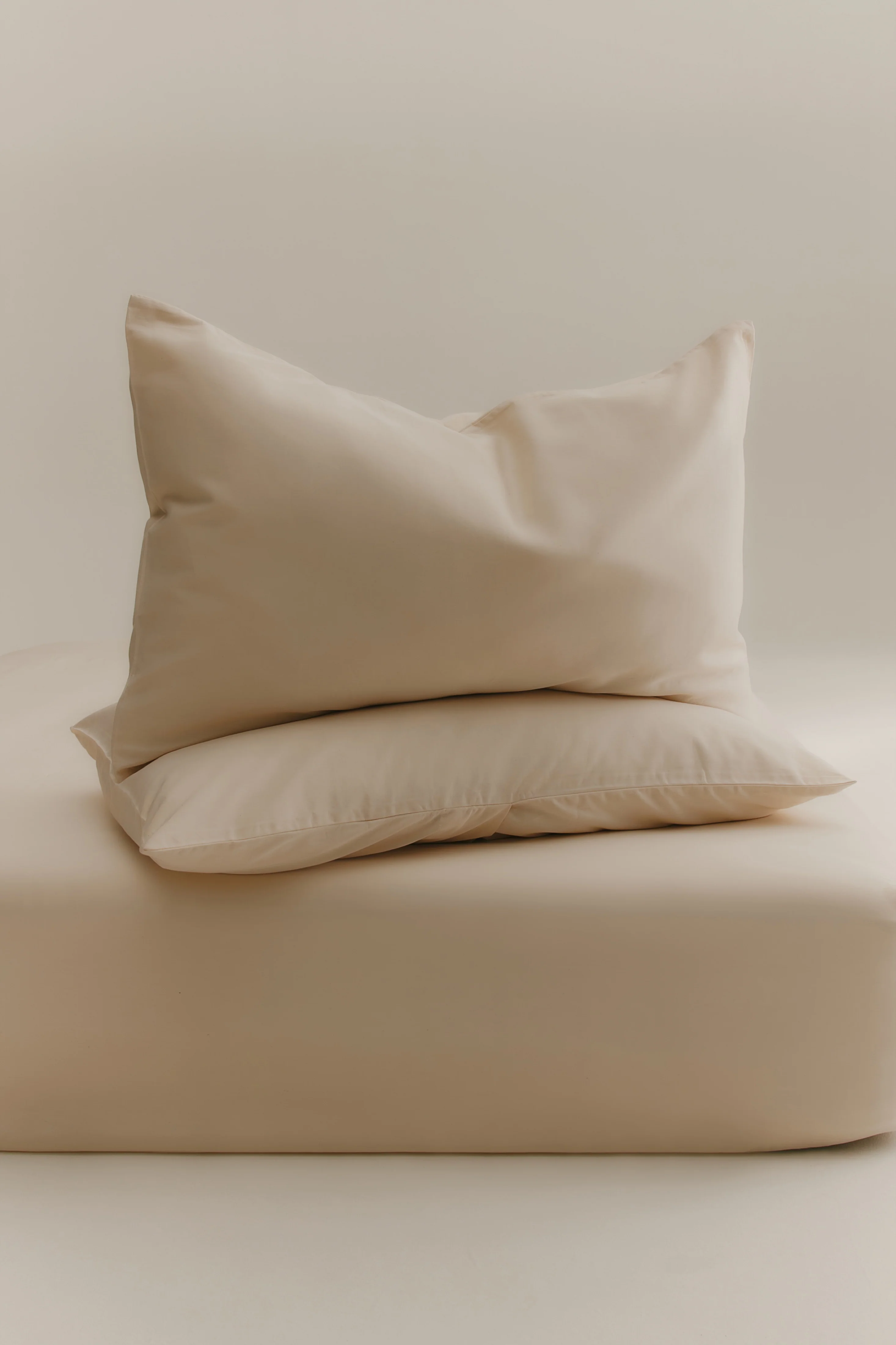 Fitted Sheet and Pillowcase Set in Natural - Image 4