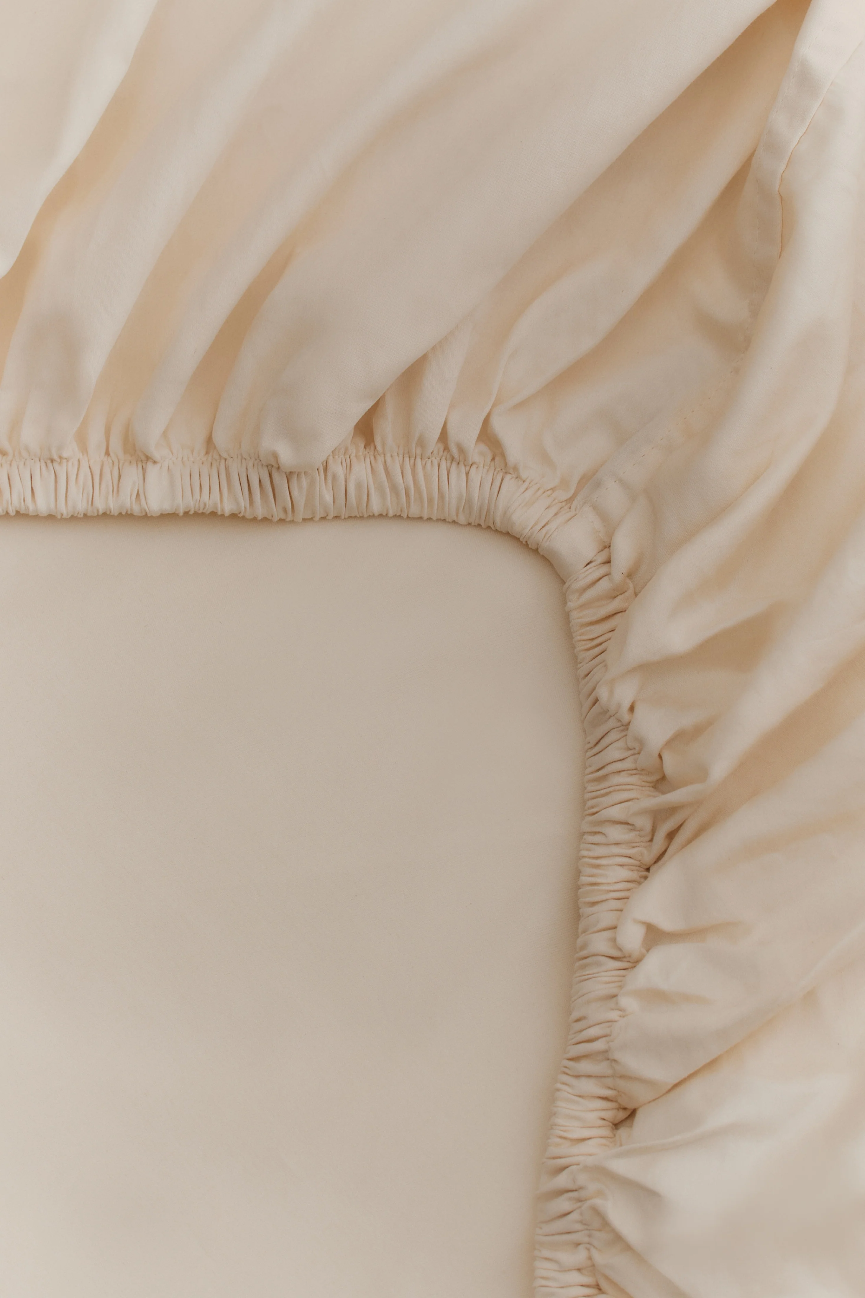 Fitted Sheet and Pillowcase Set in Natural - Image 5