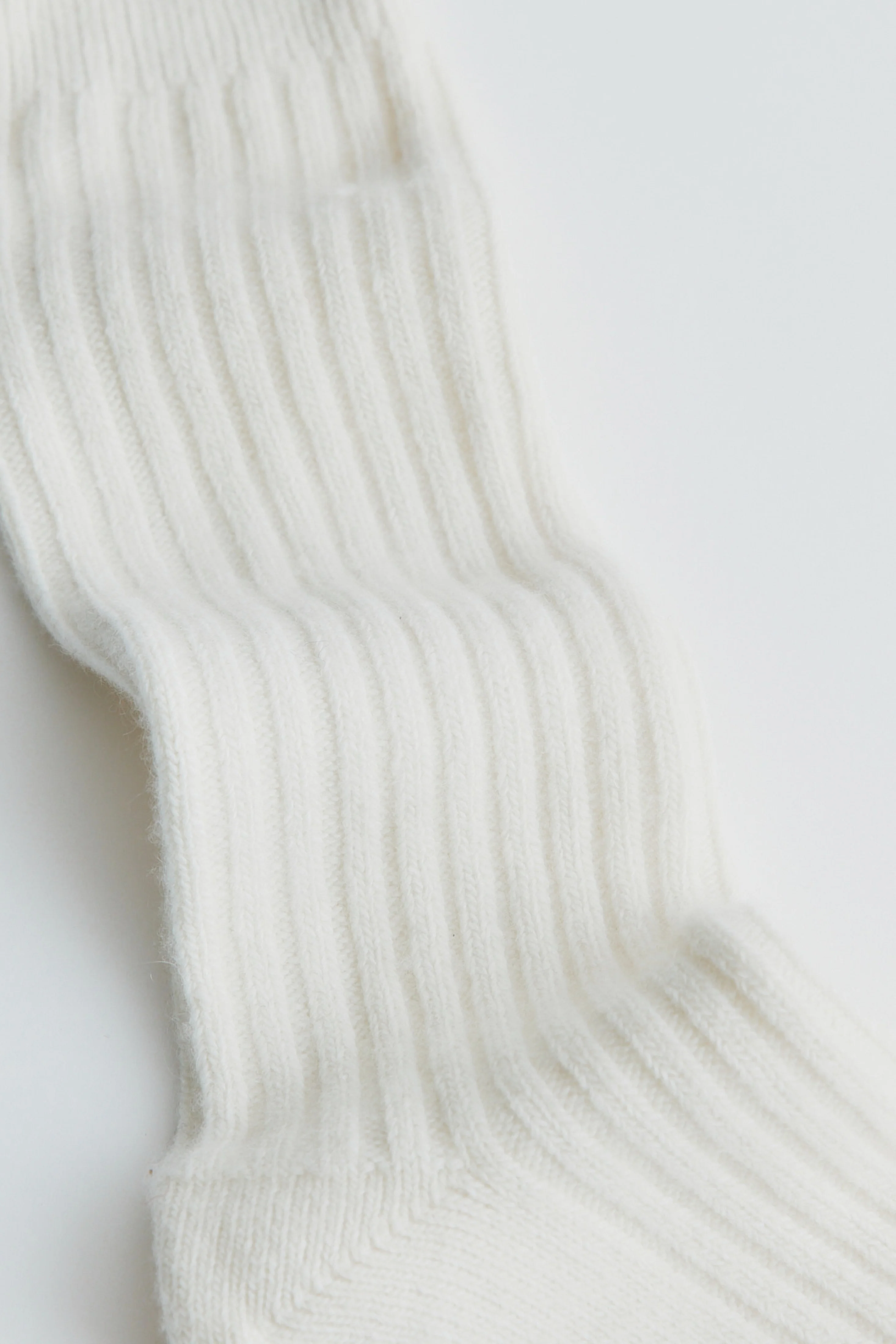Highlands Sweater Socks in Marshmallow - Image 4