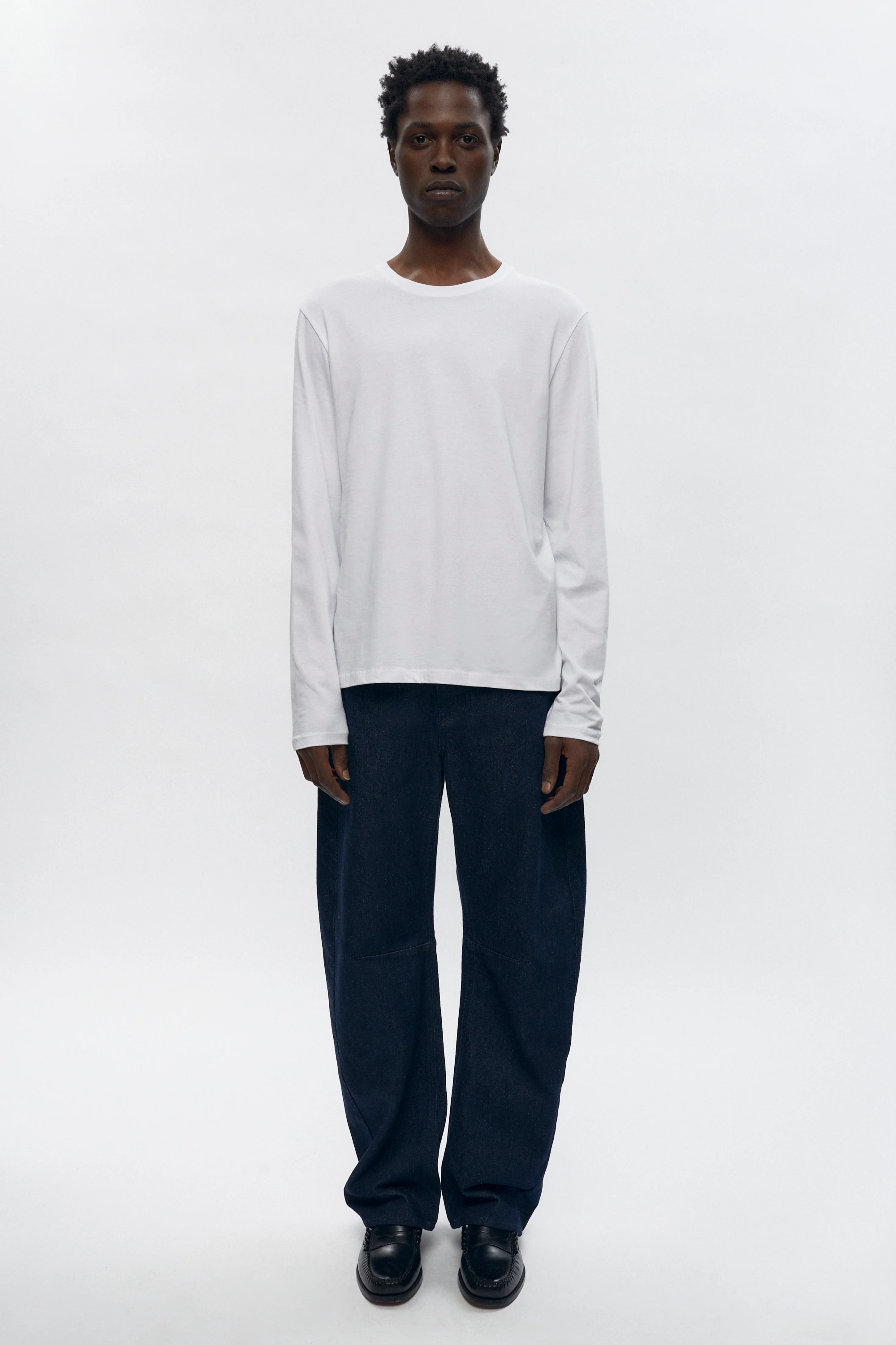 Unisex Essential Longsleeve in White - Image 2