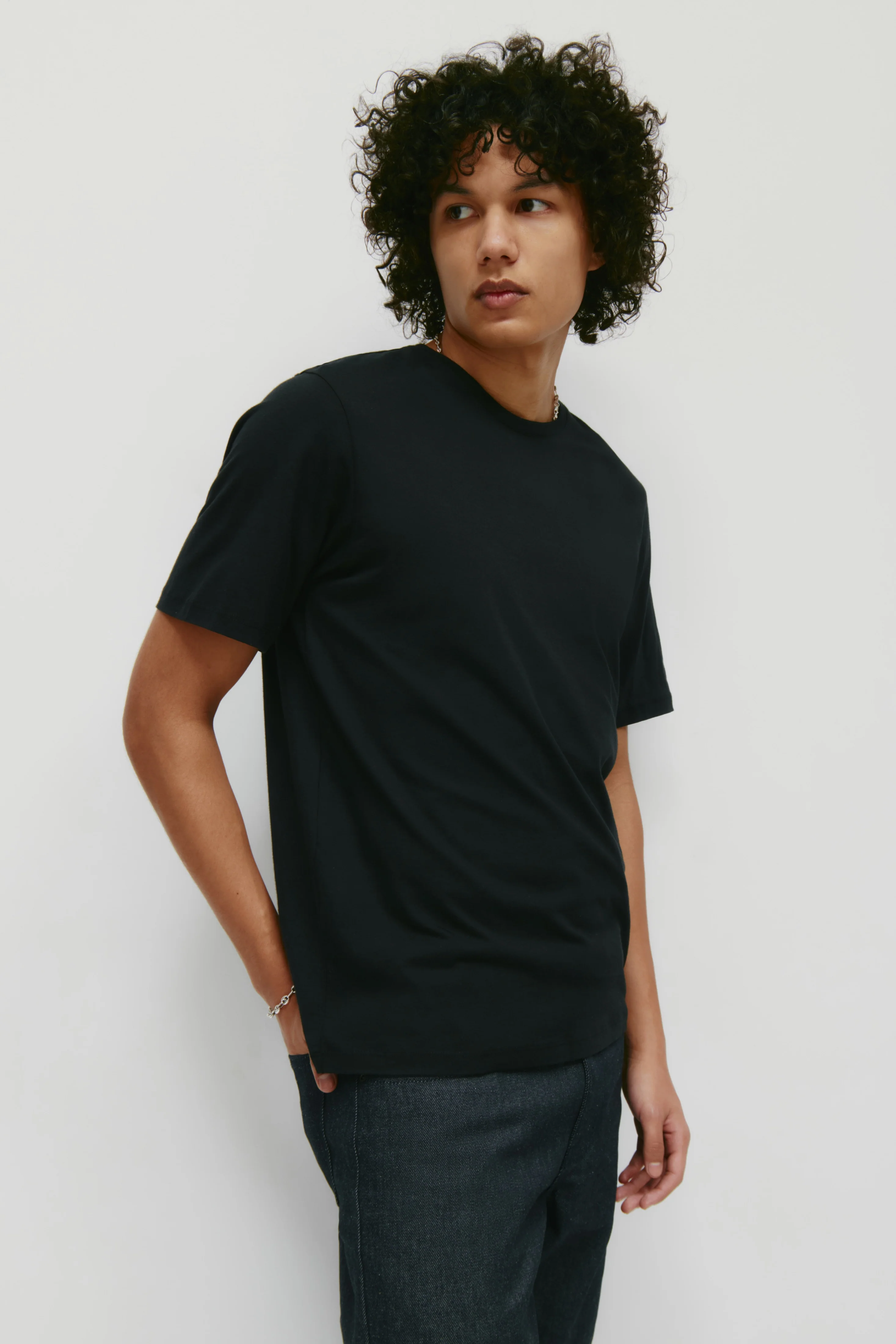 Men's Essential Crew in Black - Image 3