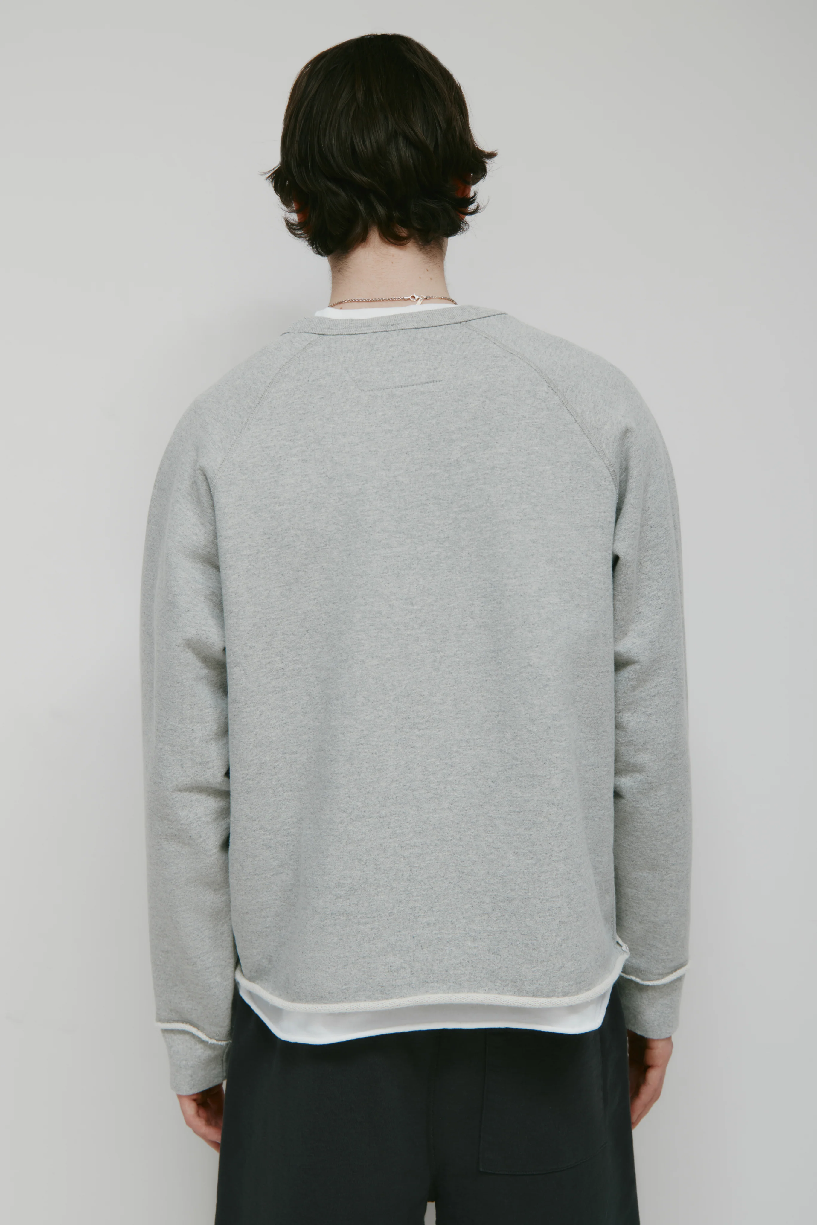 Men's Asr Cut-off Crewneck in Heather Grey - Image 5