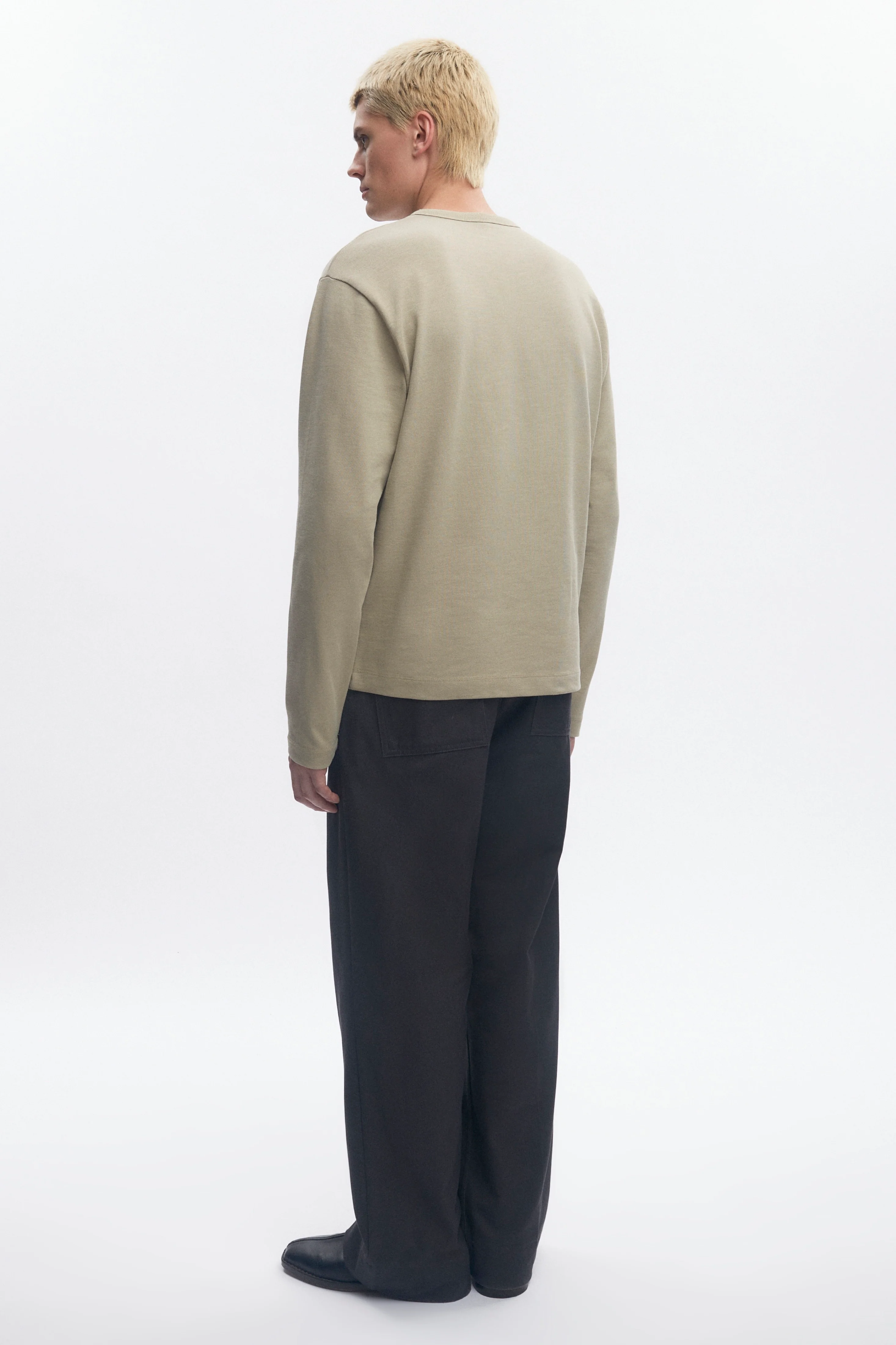 Men's Box Slub Longsleeve in Desert - Image 7