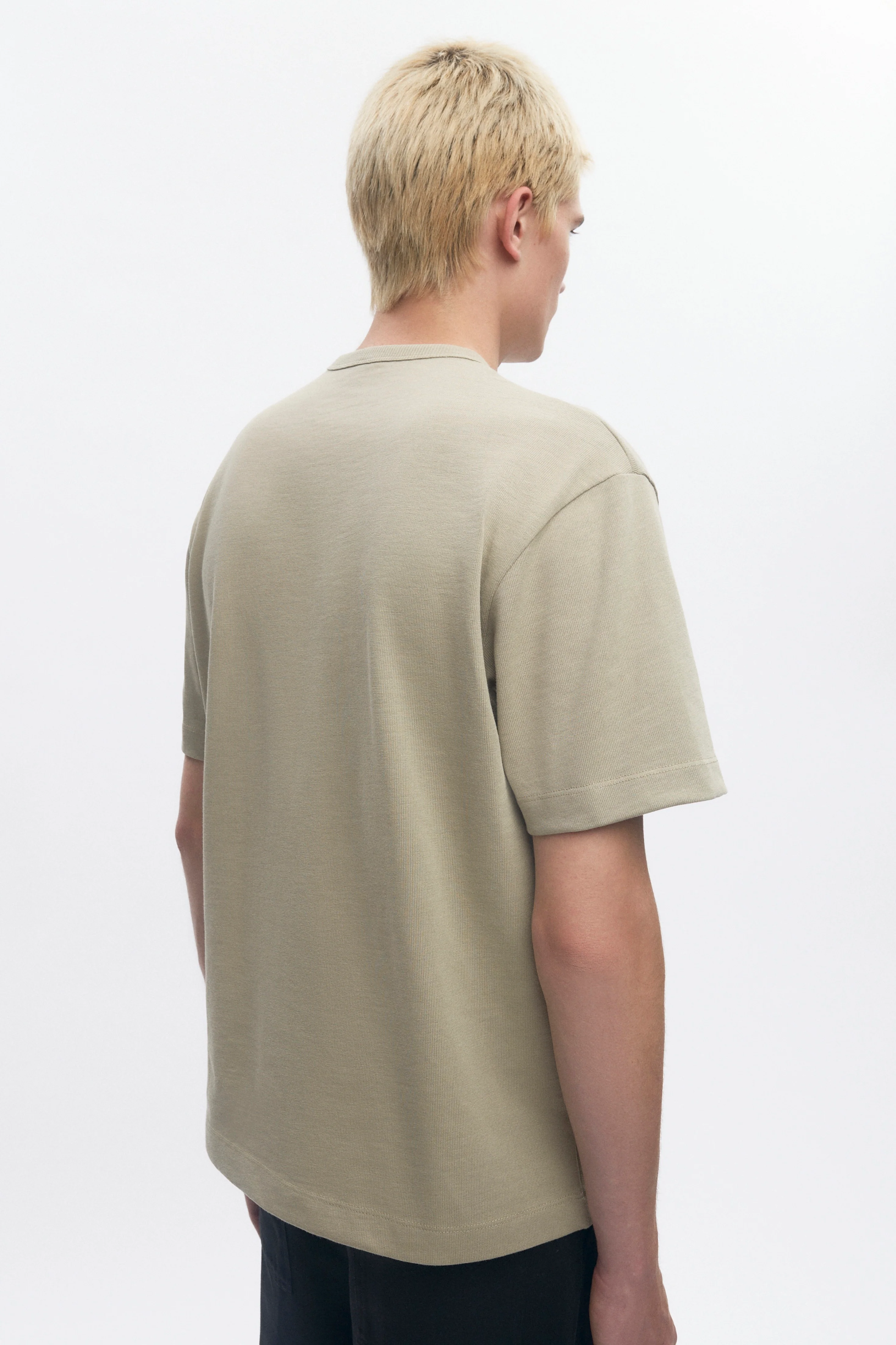 Men's Box Slub Tee in Desert - Image 5