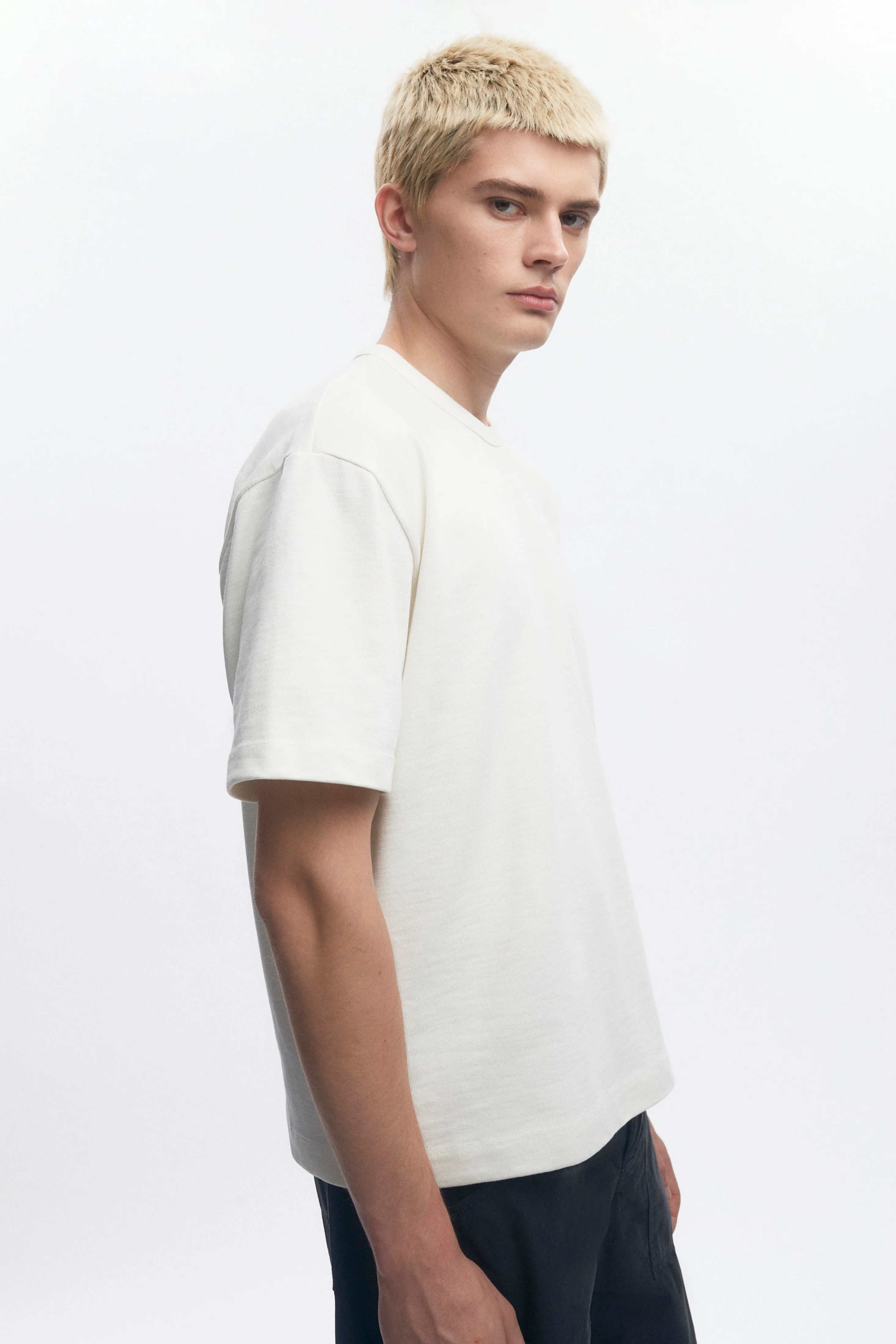 Men's Box Slub Tee in Marshmallow - Image 4