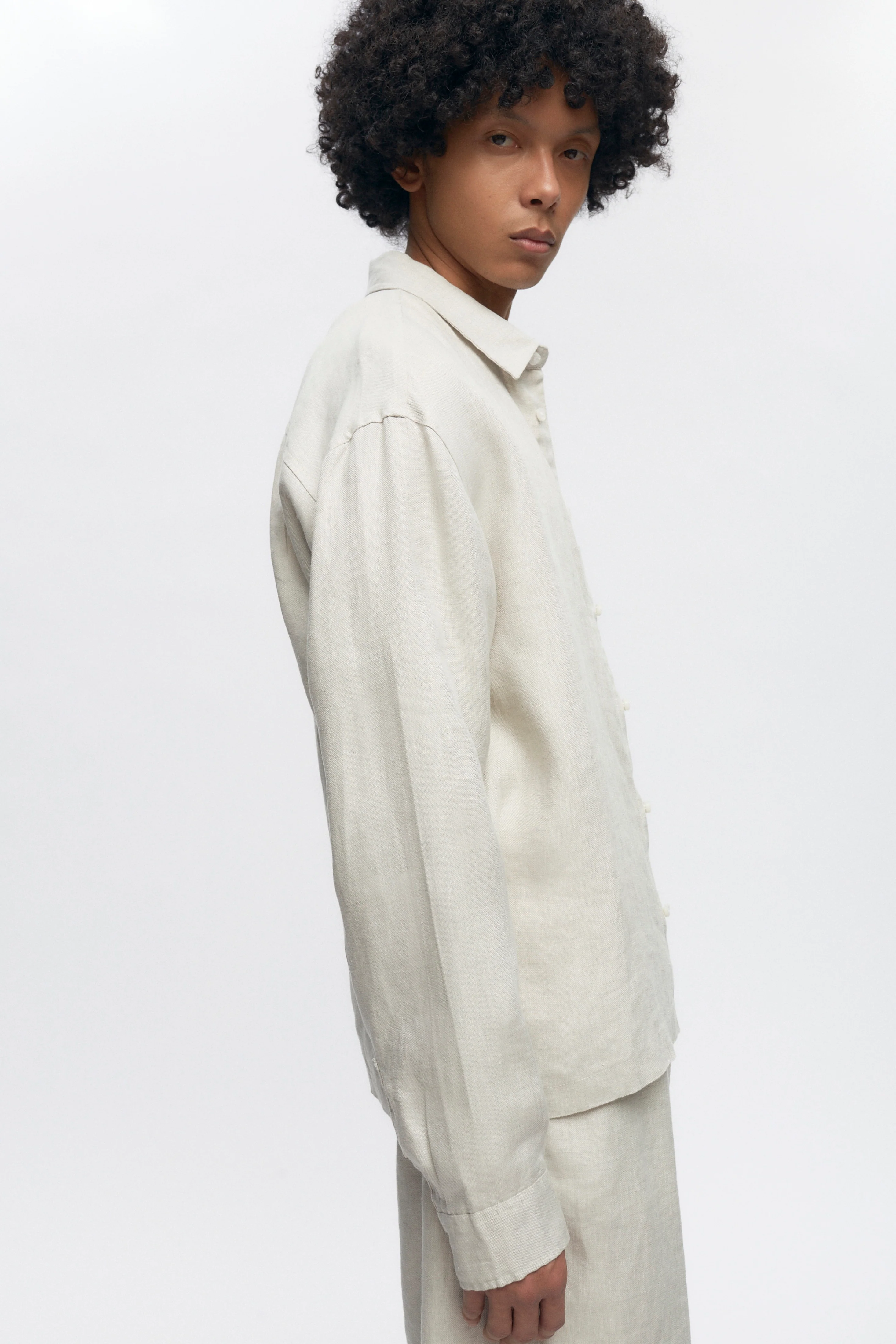 Cairo Linen Shirt in Natural - Image 3