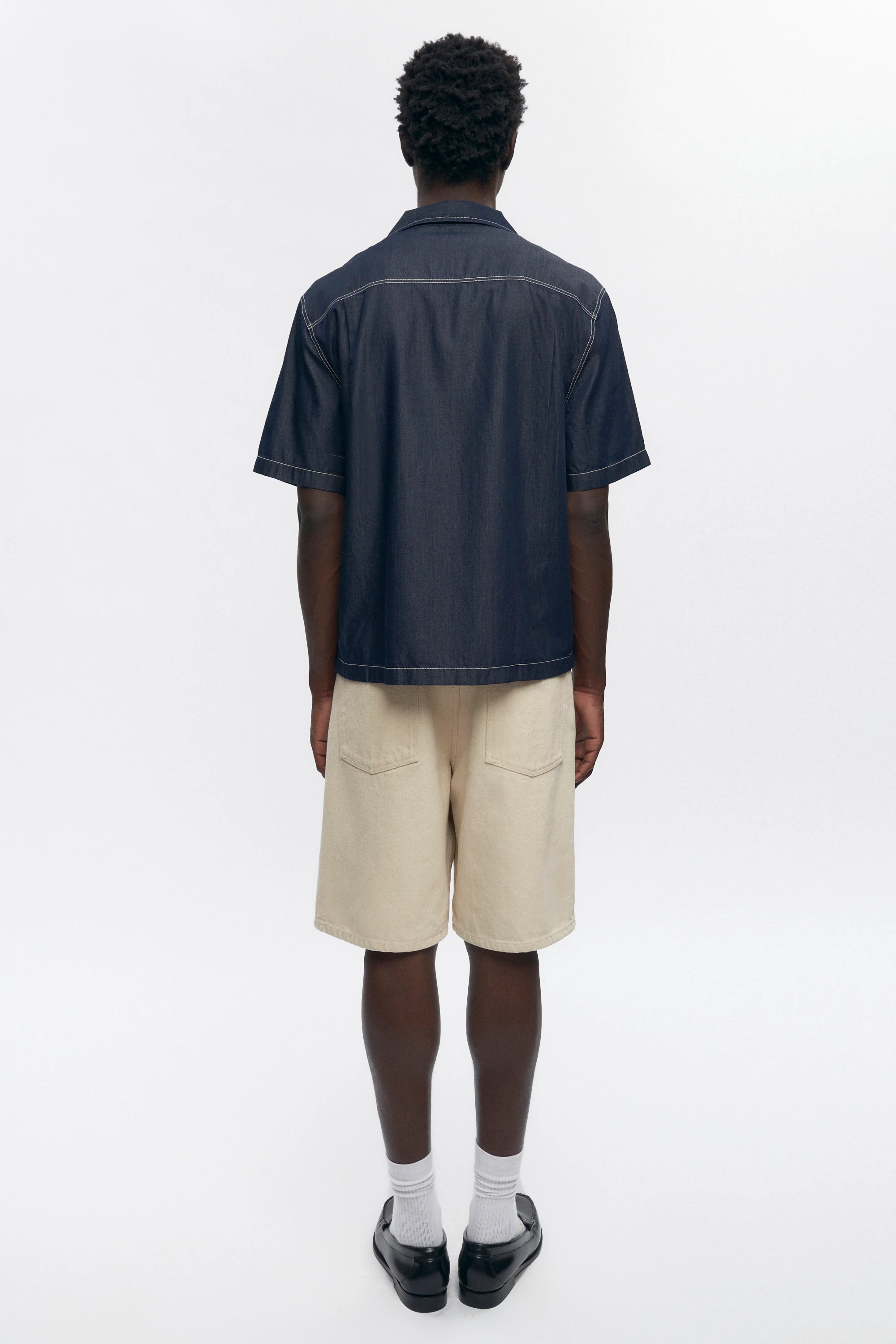 Men's Chambray Camp Shirt in Rinse - Image 5