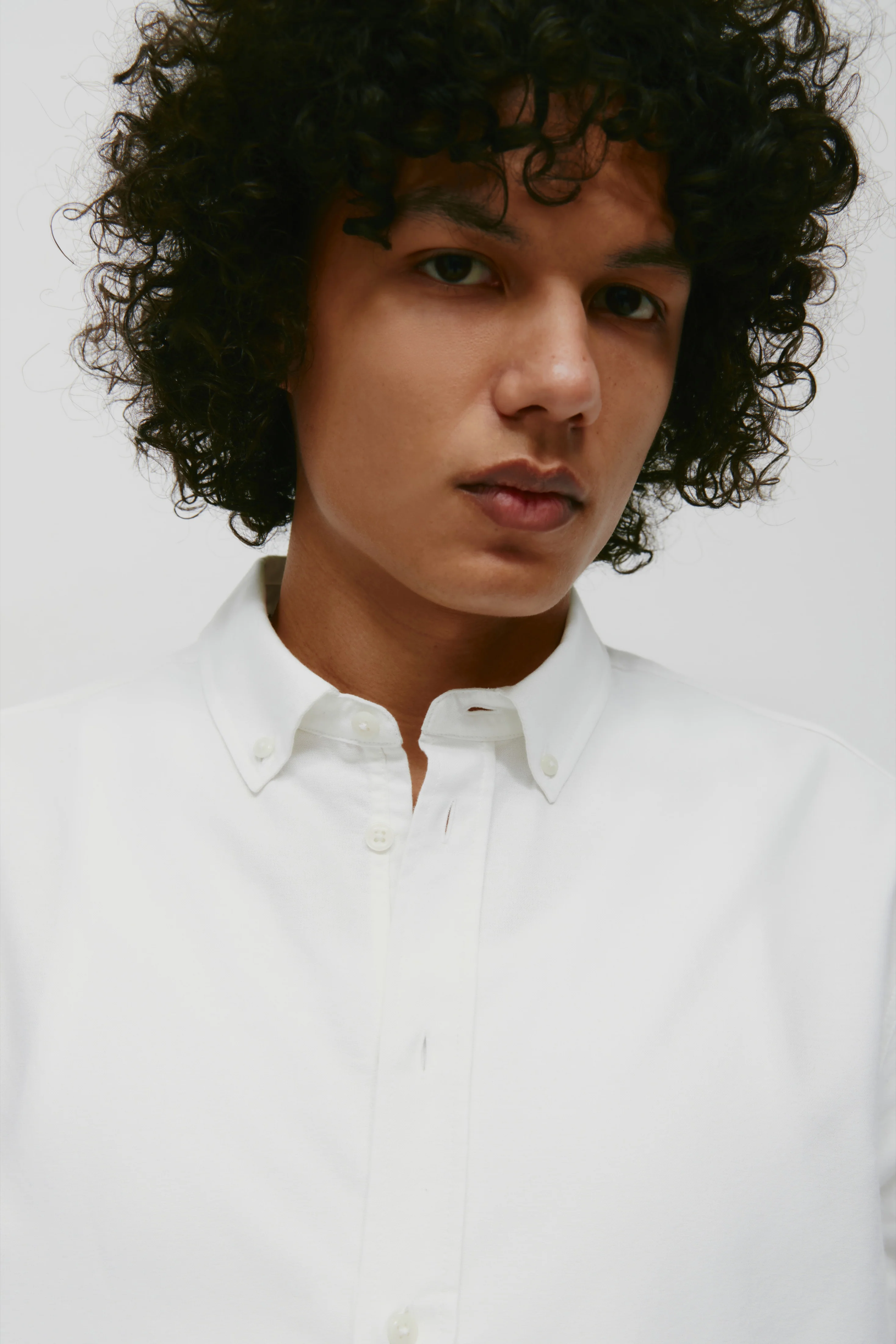 Men's Classic Oxford Shirt in White - Image 5