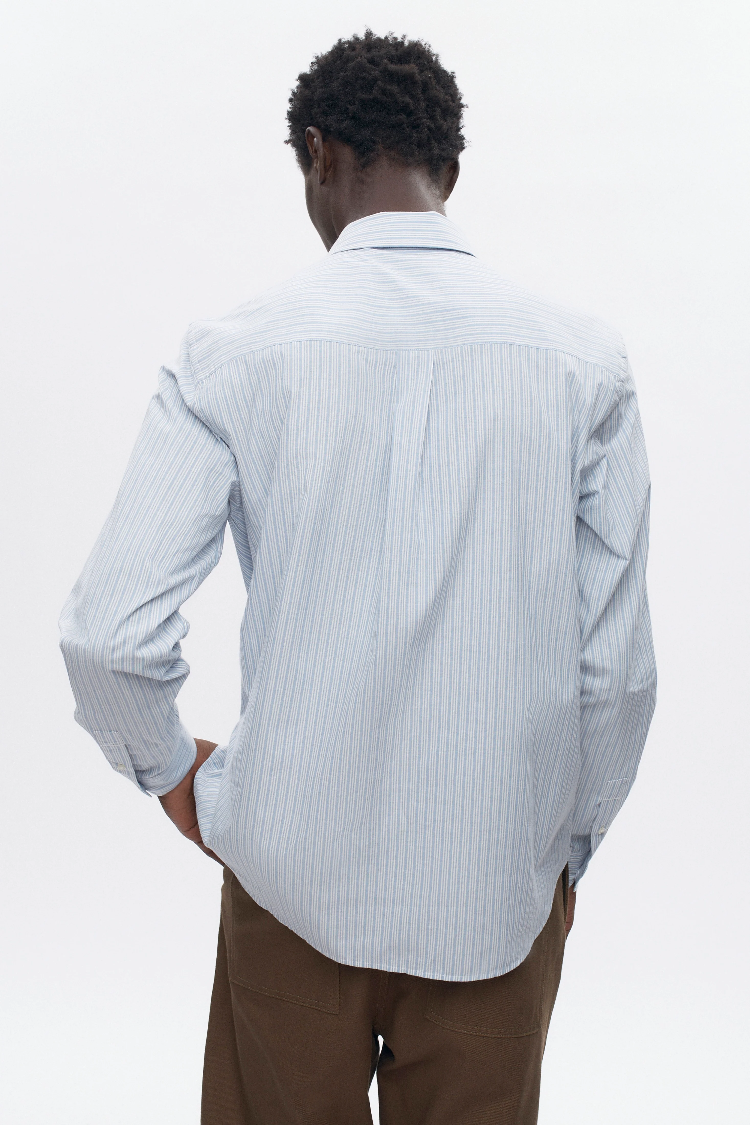 Men's Classic Stripe Shirt in Light Blue Stripe - Image 3