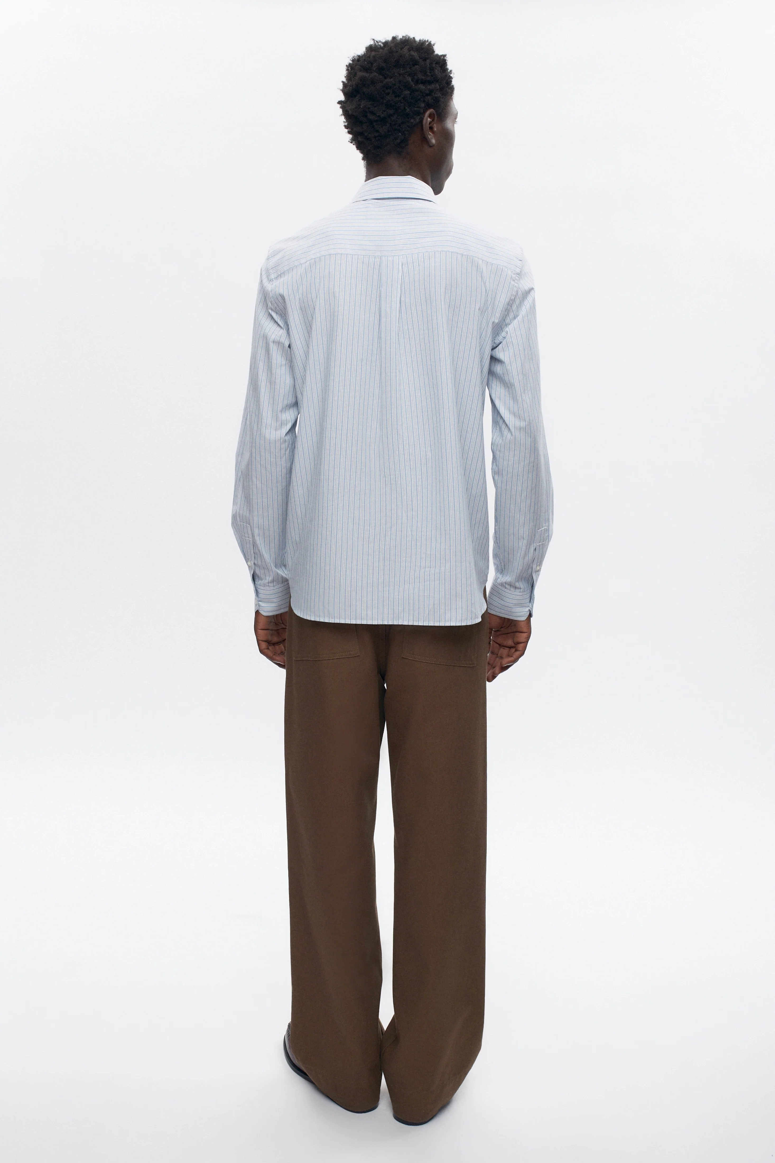 Men's Classic Stripe Shirt in Light Blue Stripe - Image 6