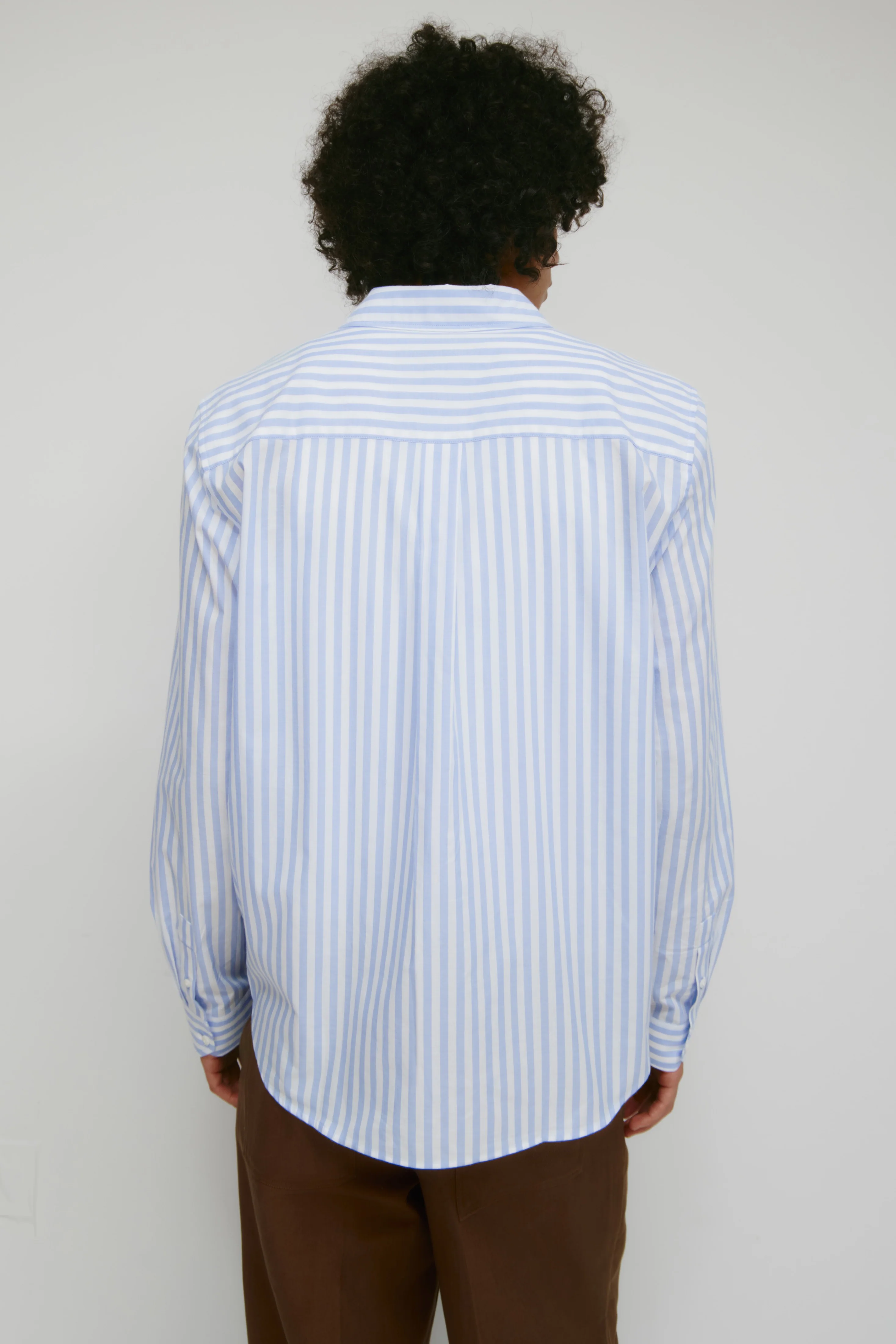 Men's Classic Stripe Shirt in Oxford Blue/White Stripe - Image 5