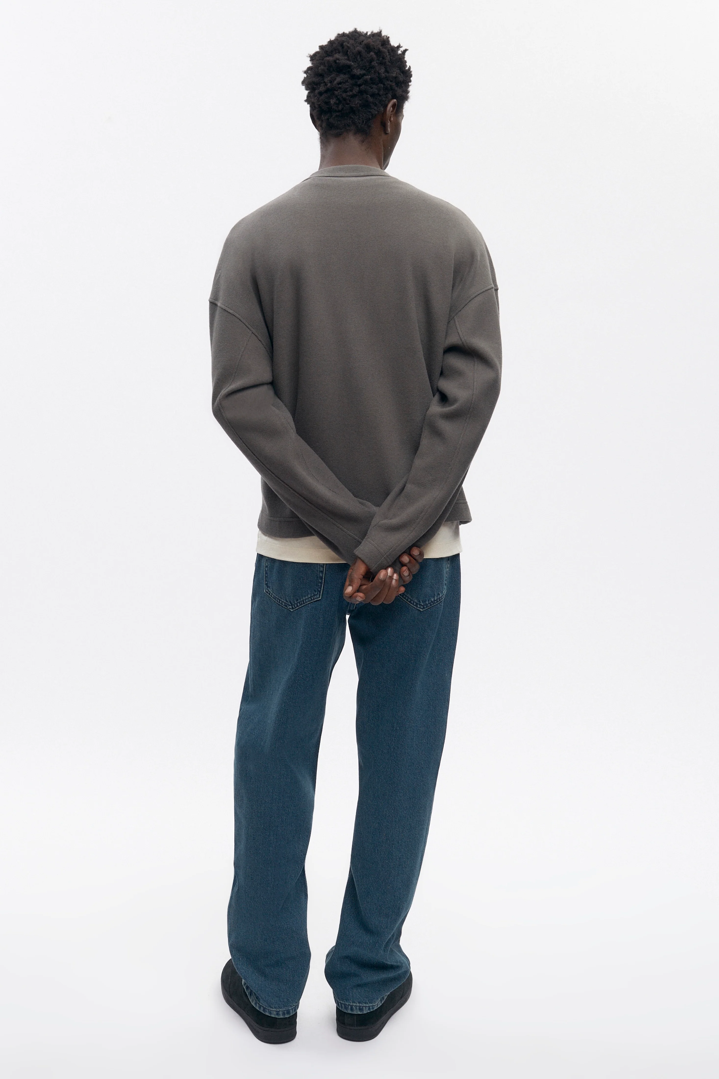 Men's Cozy Cardigan in Beluga - Image 6