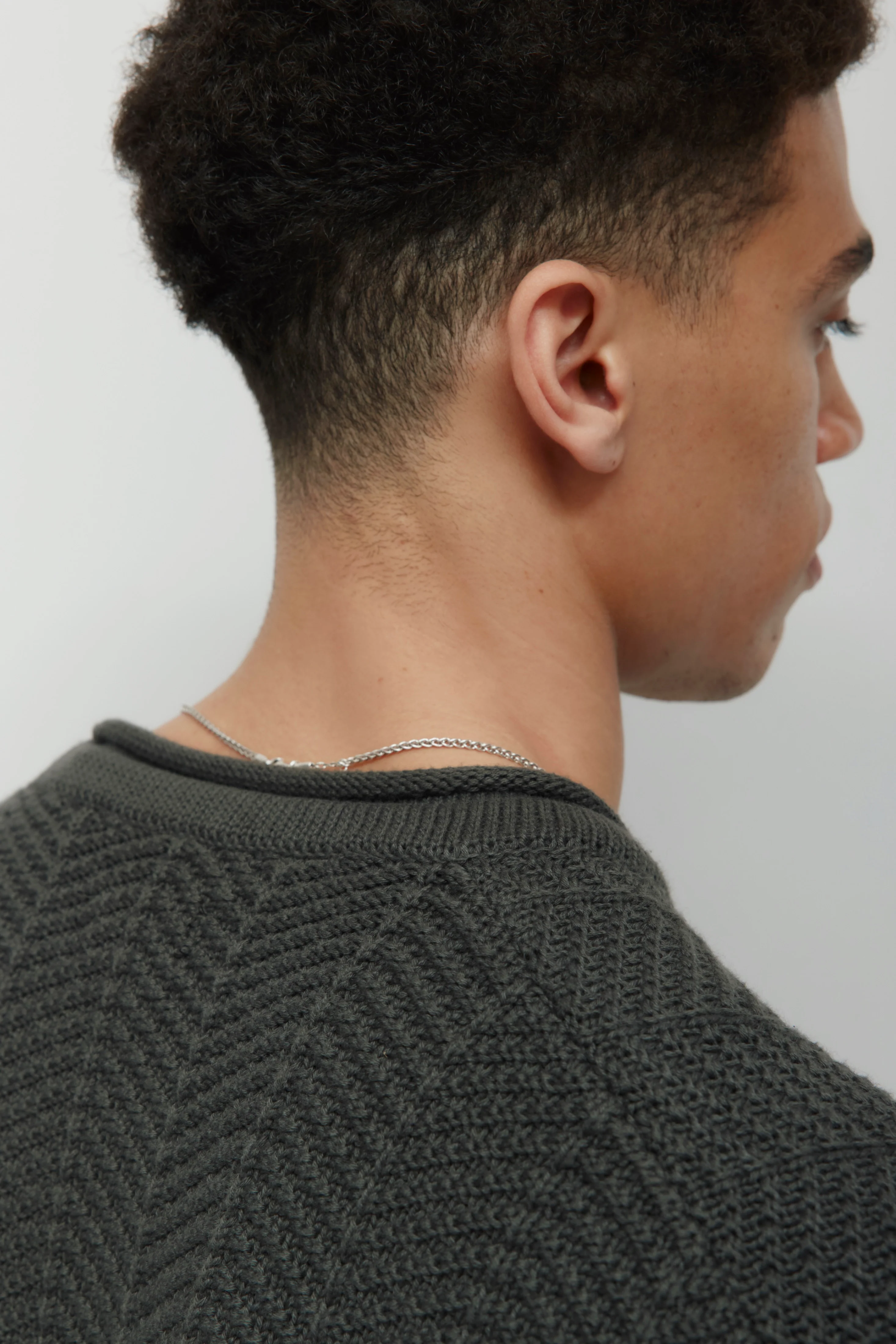 Men's Dahab Rollneck Sweater in Beluga - Image 5