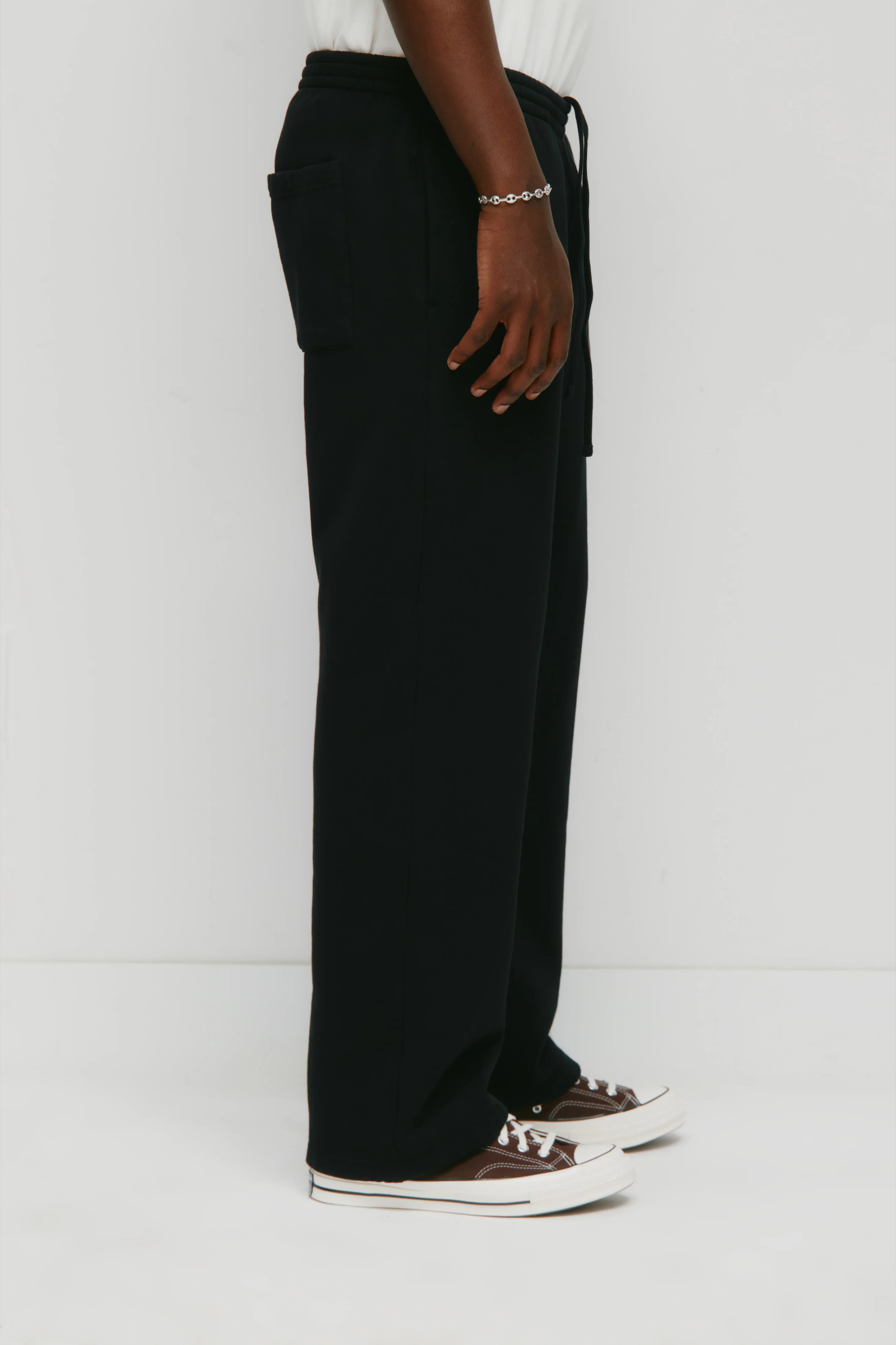 Men's Essential Straight Sweatpant in Black - Image 3
