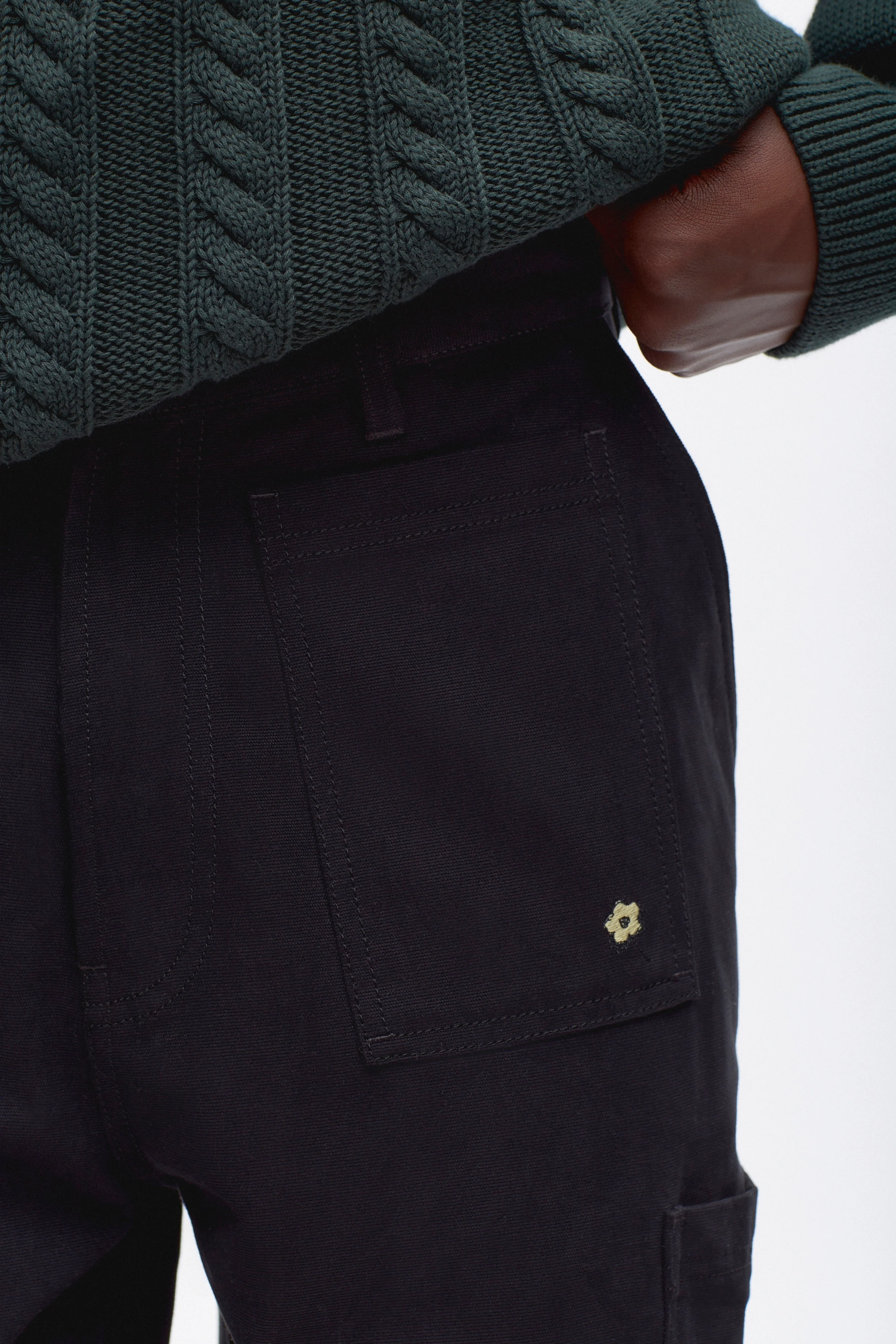 Men's Explorer Pant in Black - Image 4