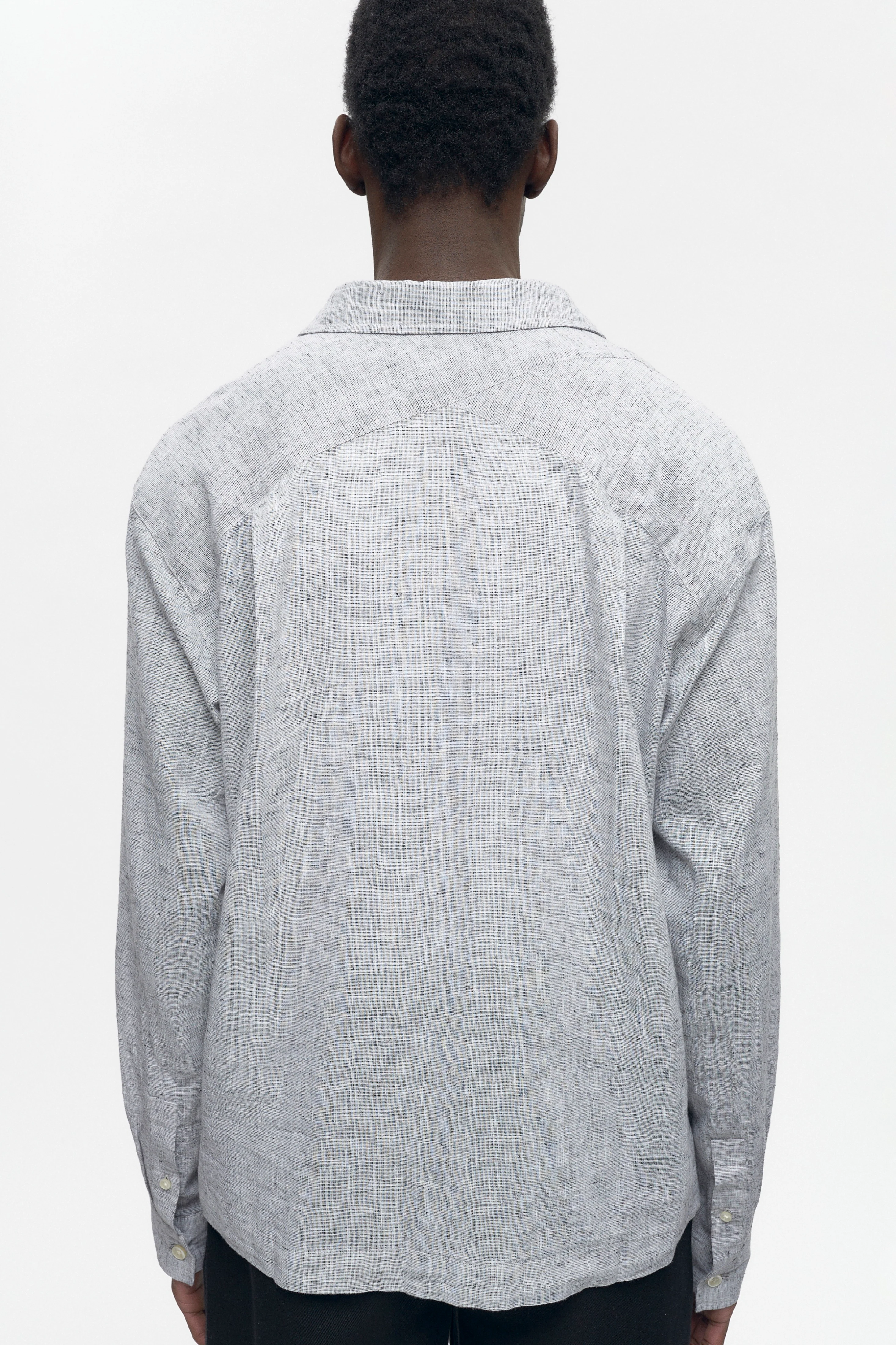 Featherweight Shirt in Puritan Grey - Image 3