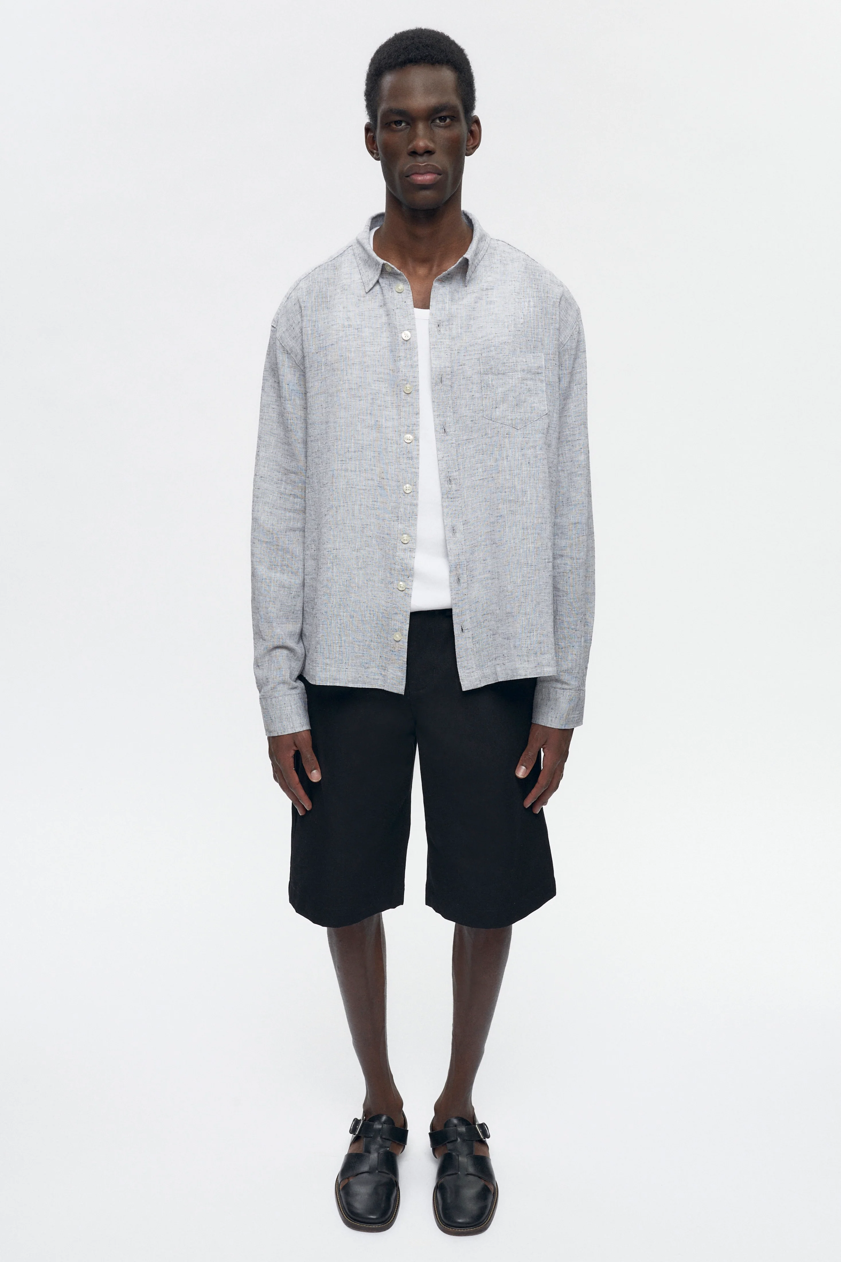 Featherweight Shirt in Puritan Grey - Image 4