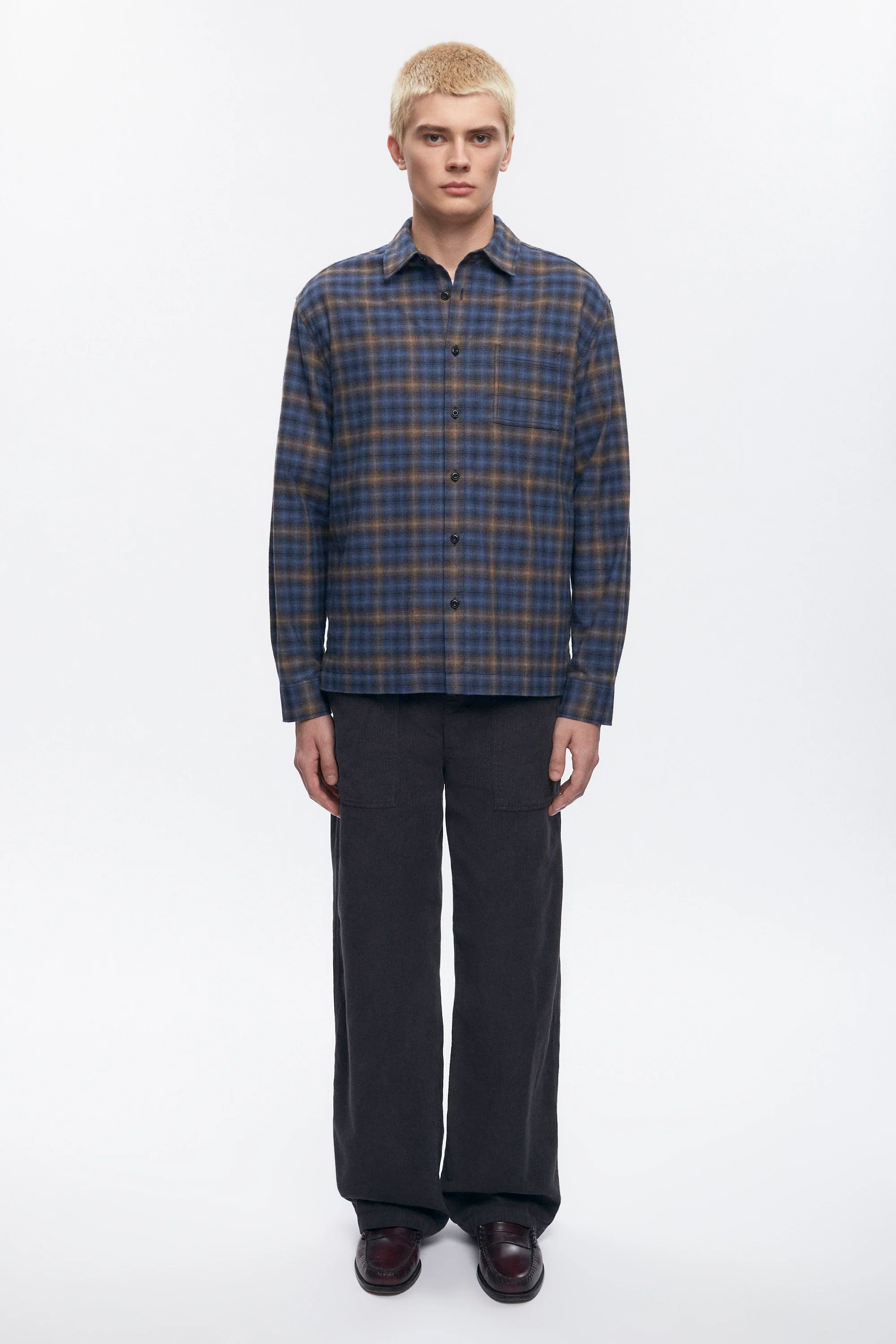 Men's Flannel Shirt in Blue Plaid - Image 4