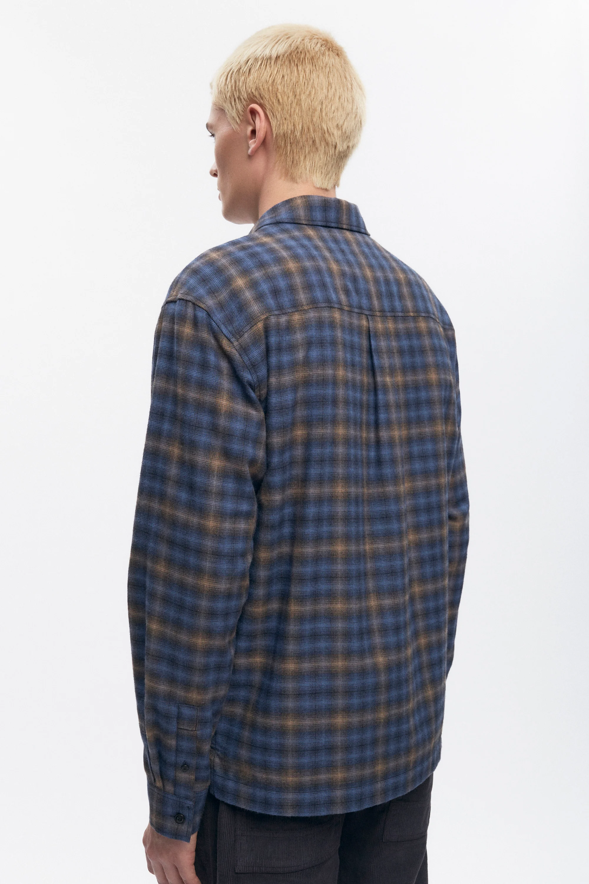 Men's Flannel Shirt in Blue Plaid - Image 5