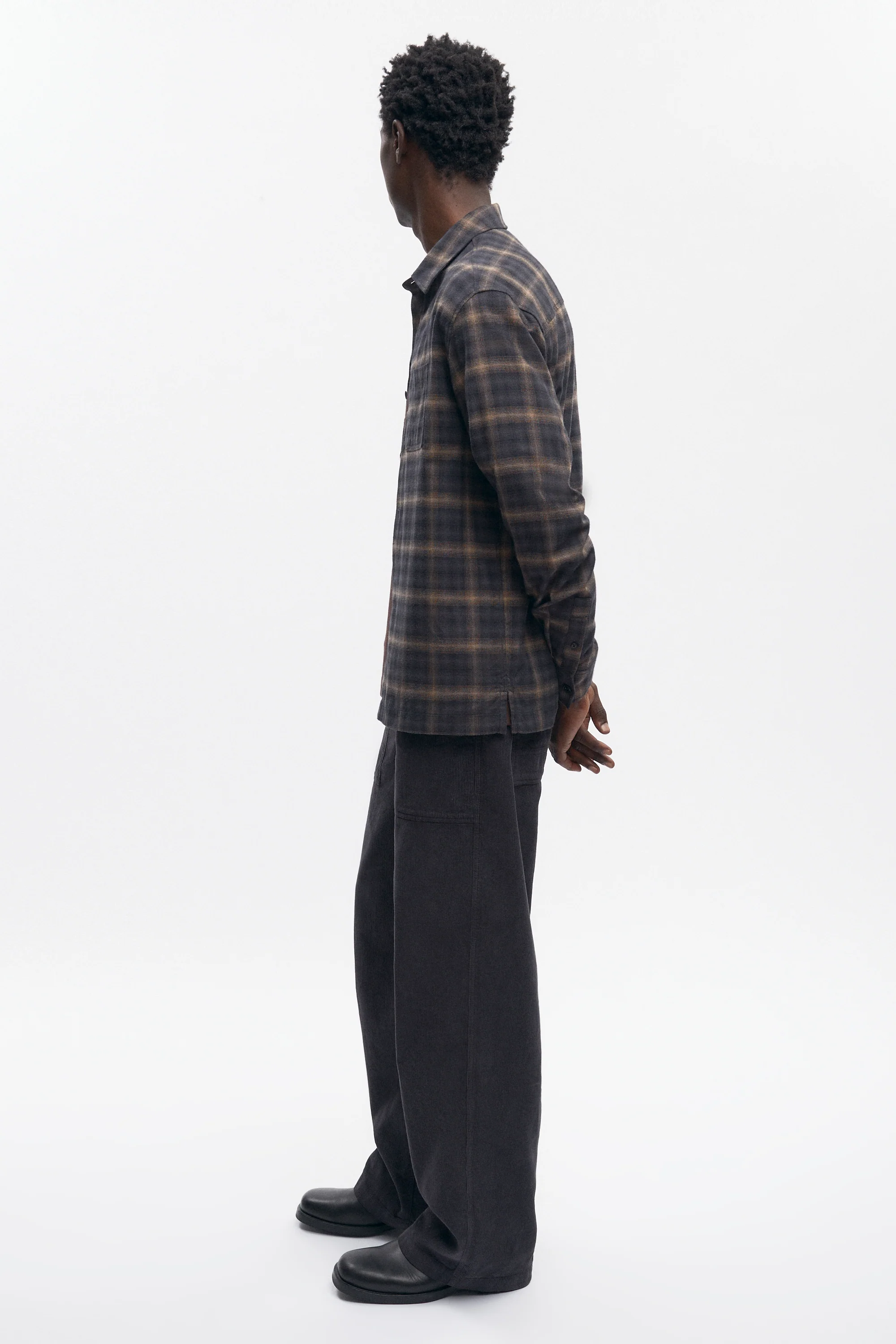 Men's Flannel Shirt in Brown Plaid - Image 5