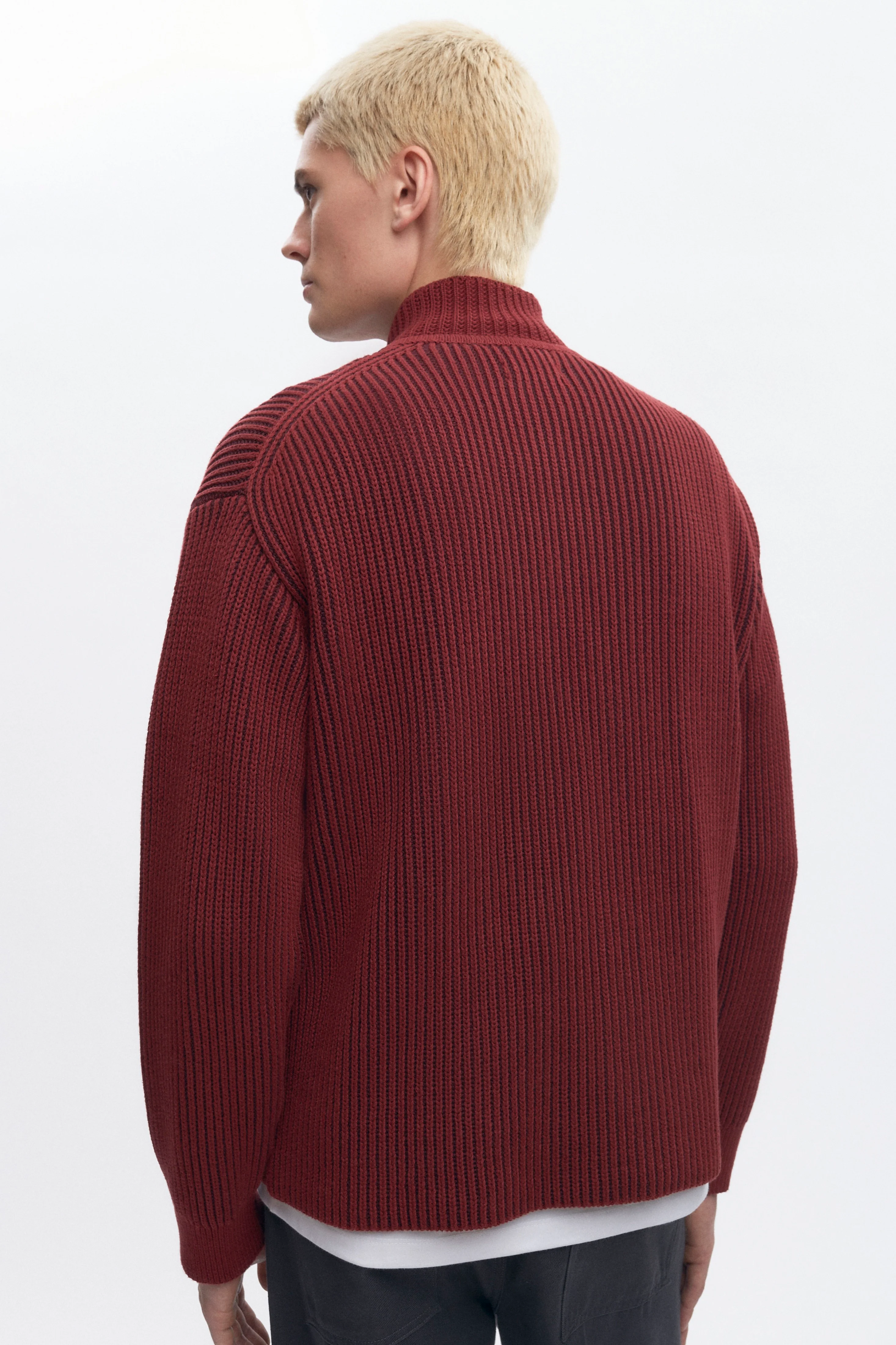 Men's Half Zip Rib Sweater in Coffee Bean/Burgundy - Image 4