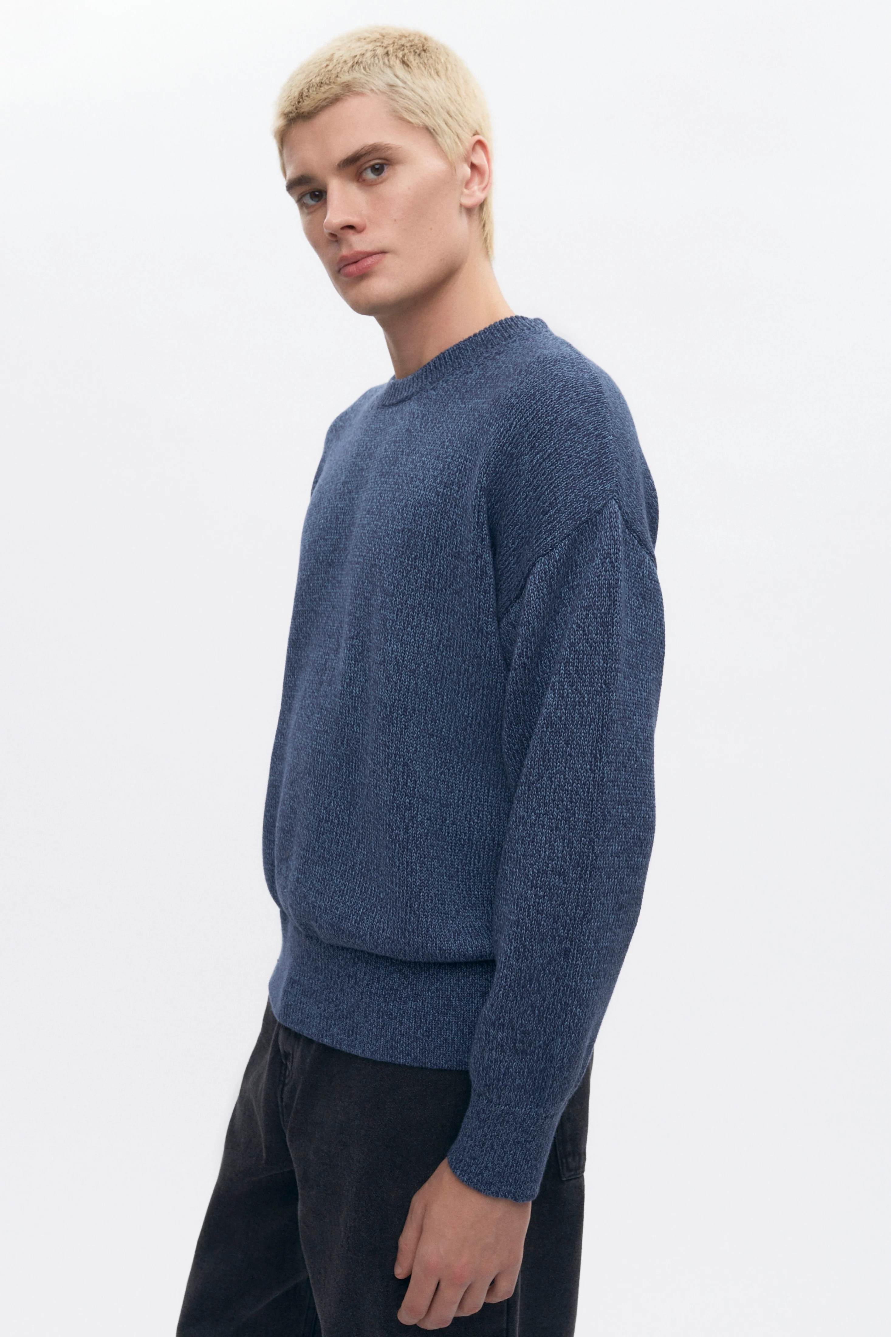 Men's Hamatah Sweater in Blue Melange - Image 3