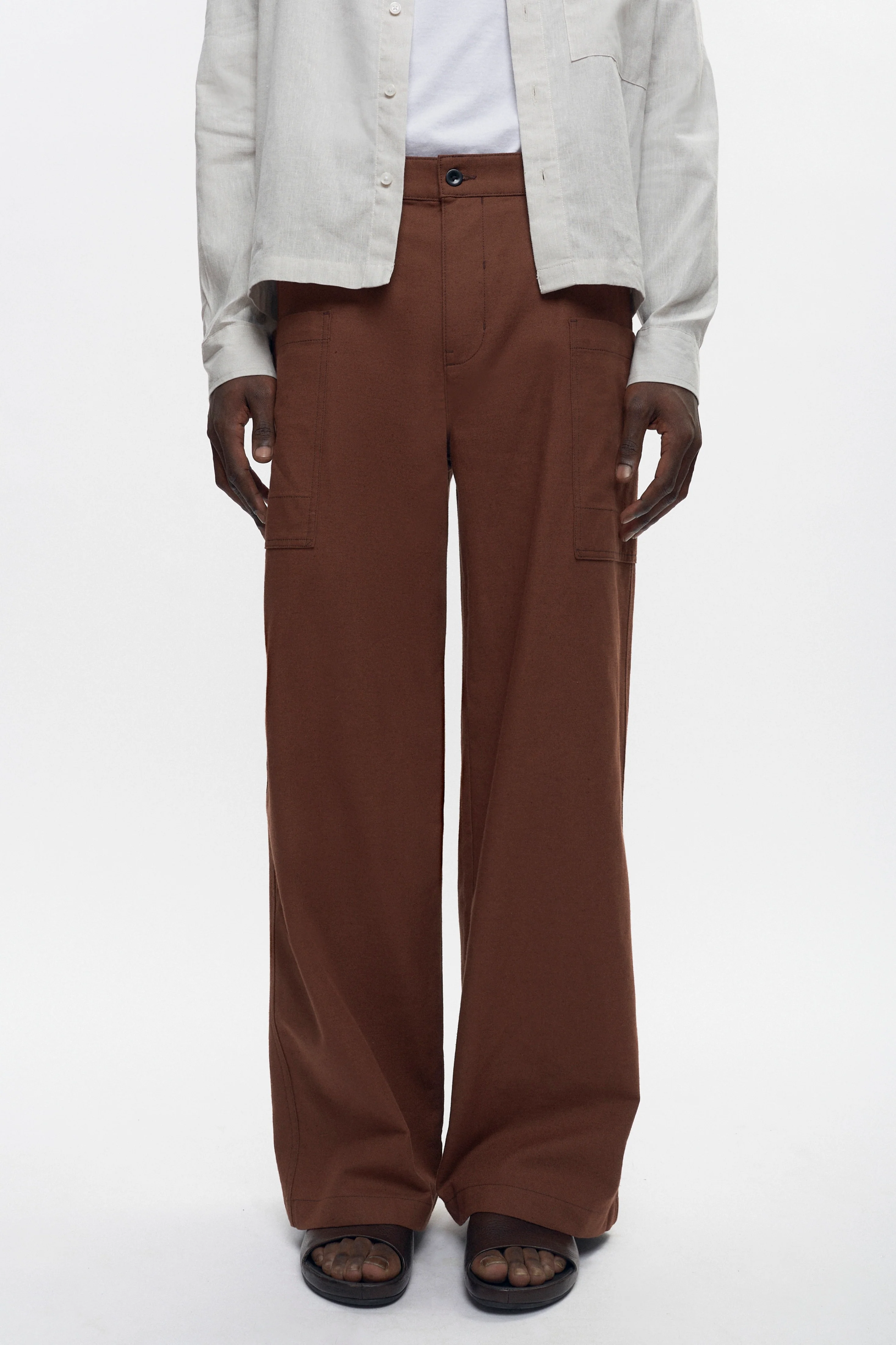 Harvest Pocket Pant in Cappuccino - Image 2