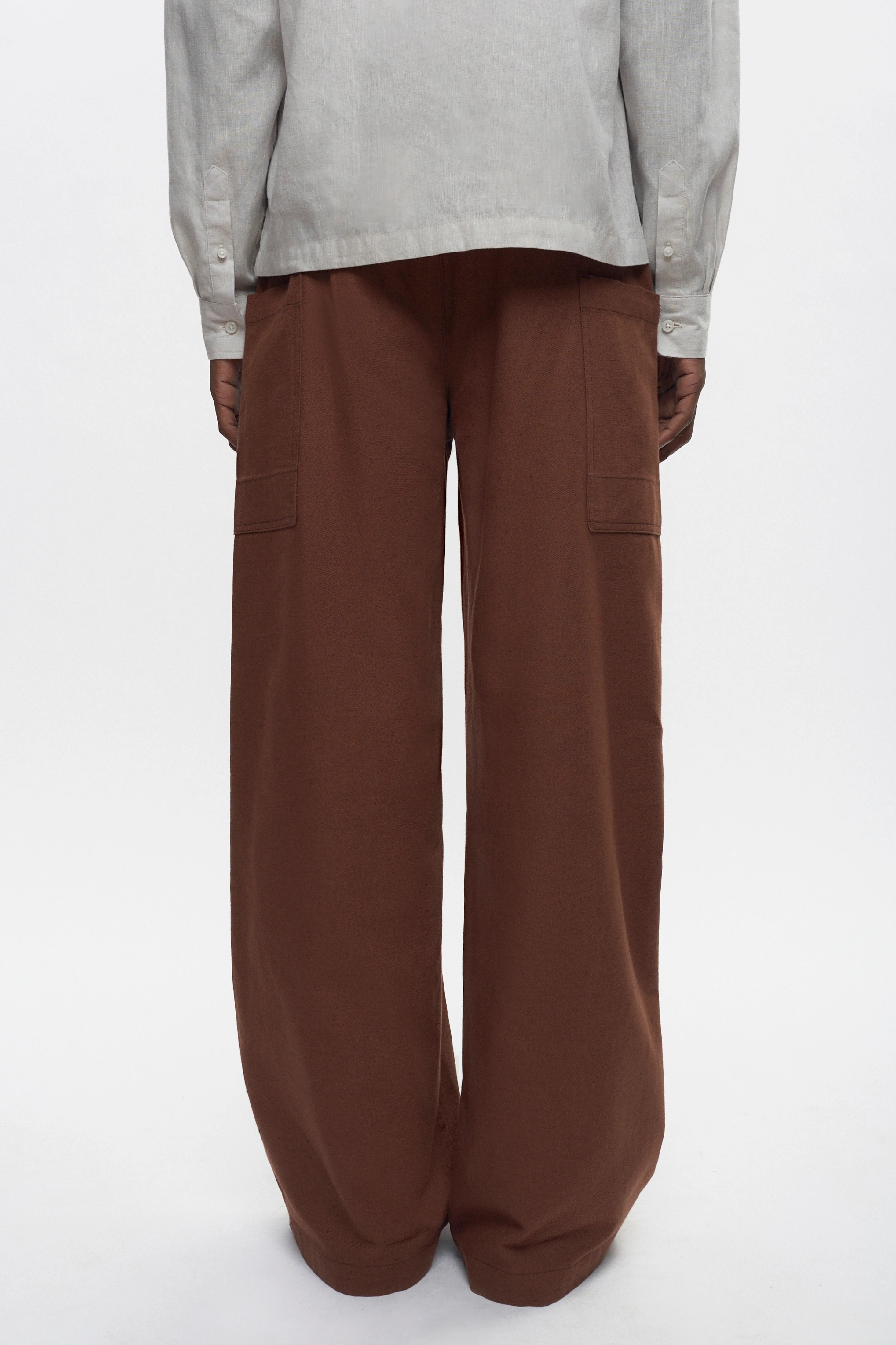Harvest Pocket Pant in Cappuccino - Image 3