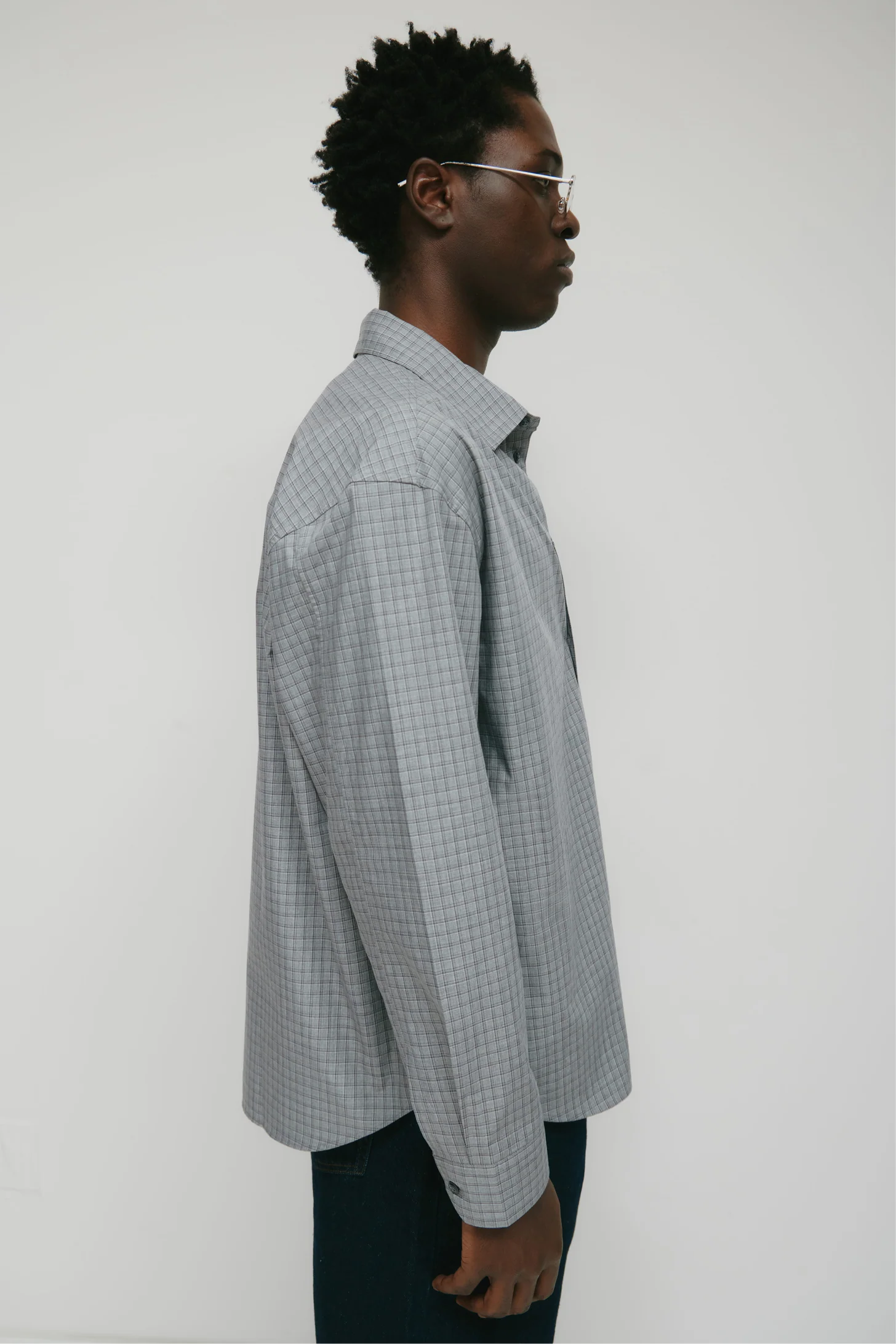 Men's Haydar Shirt in Grey/Lavender Ash Check - Image 4