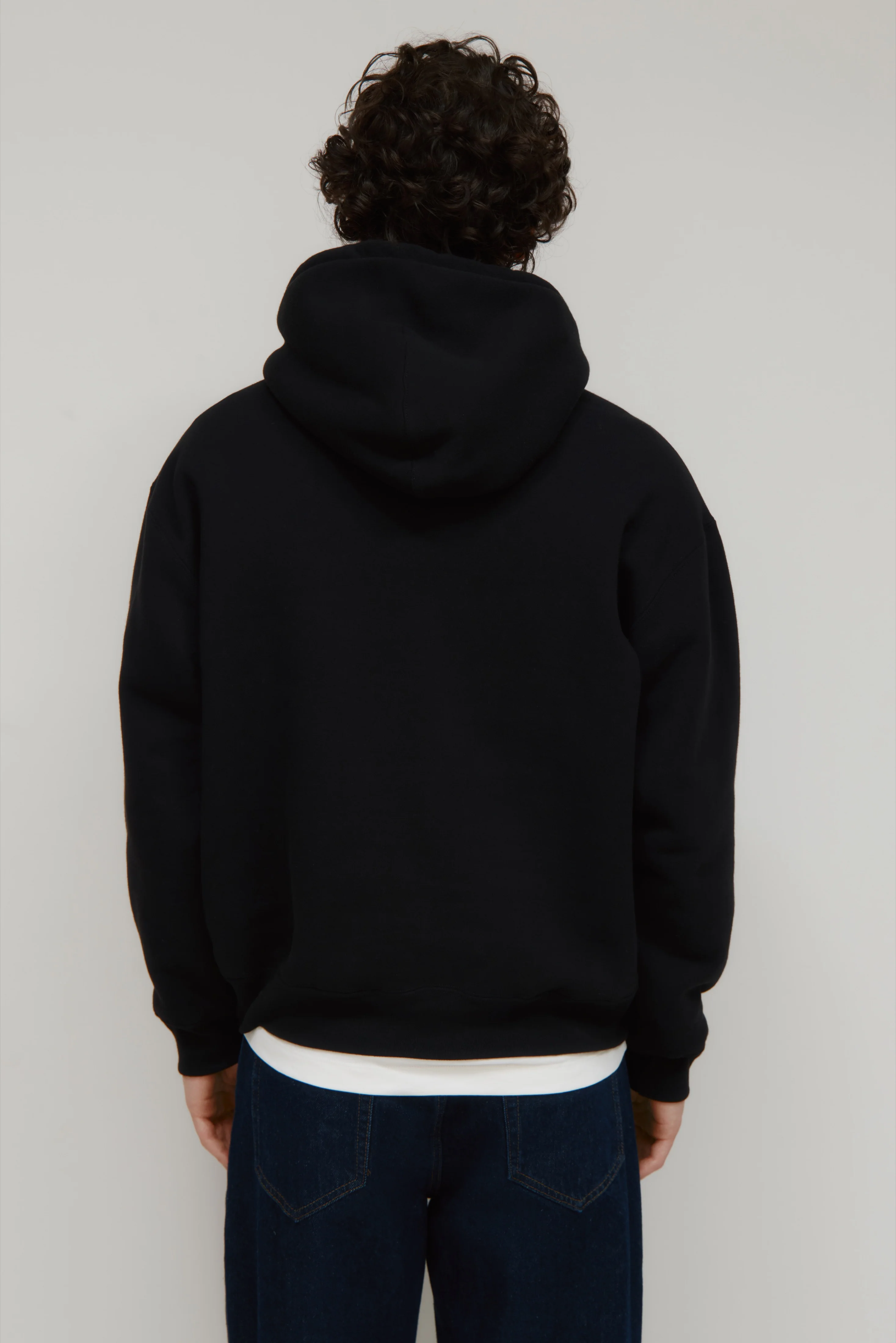 Men's Heavyweight Hoodie in Black - Image 4