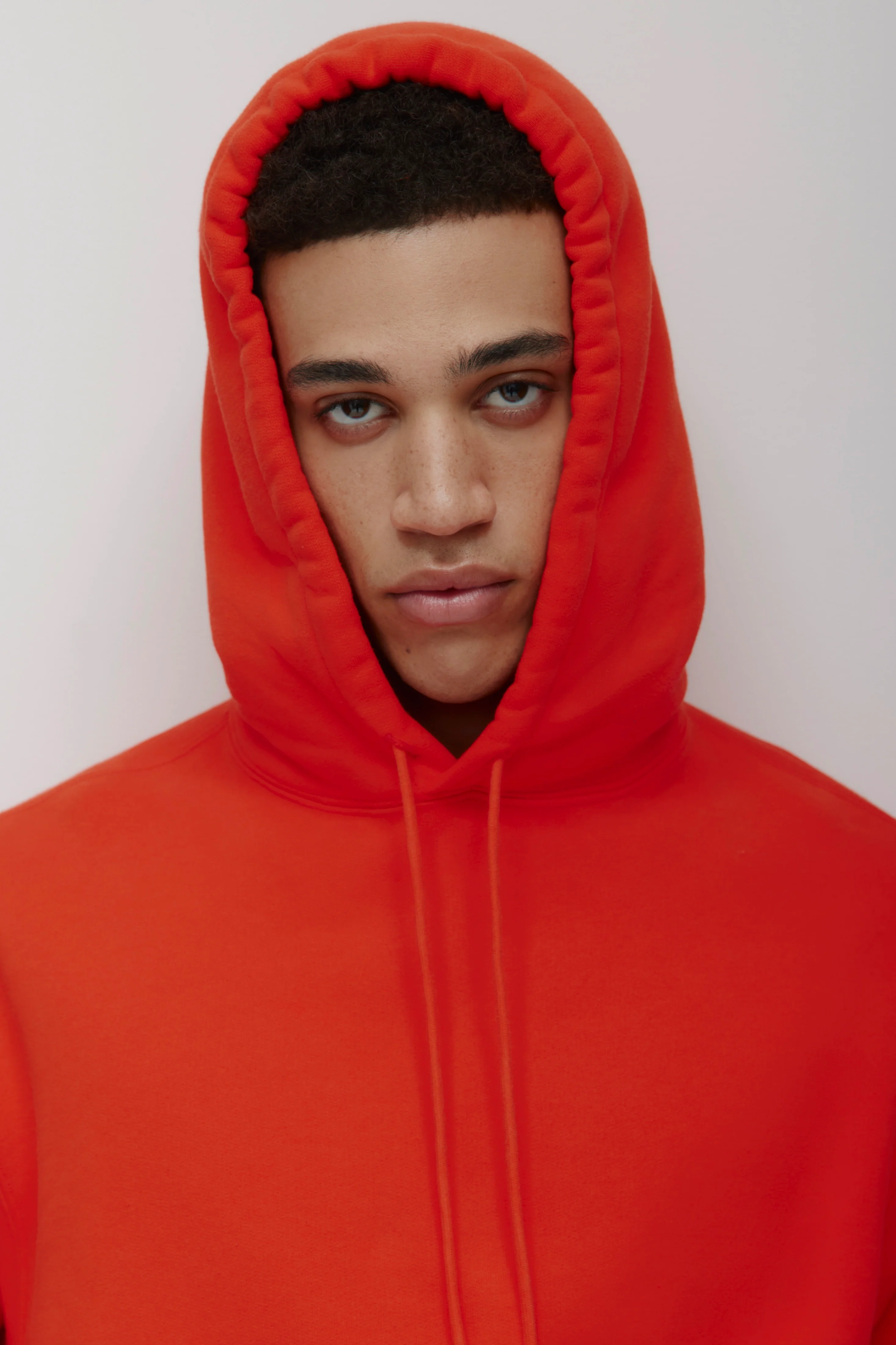 Men's Heavyweight Hoodie in Fiery Red - Image 2