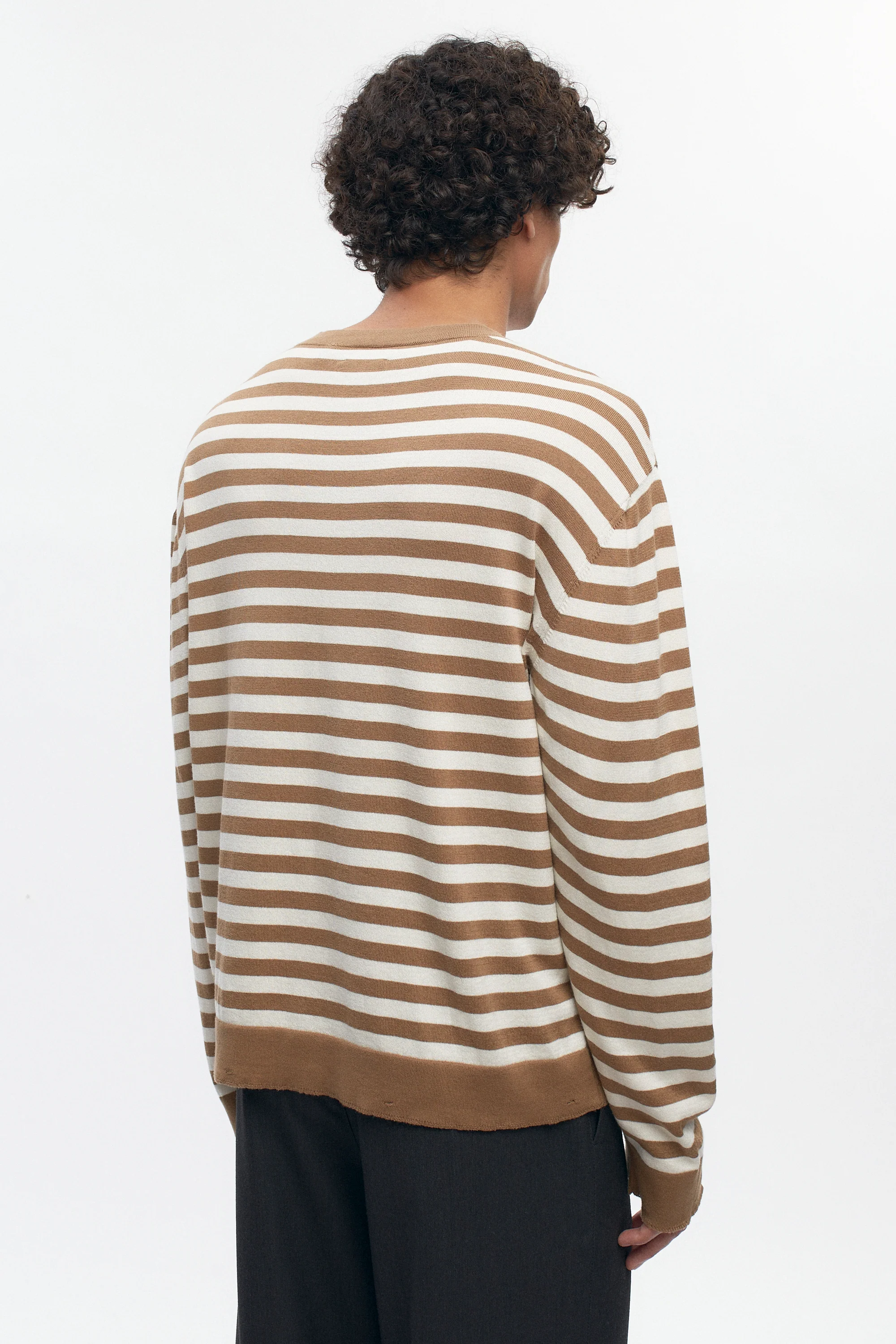 Men's Lightweight Crewneck Sweater in Otter/Marshmallow Stripe - Image 5