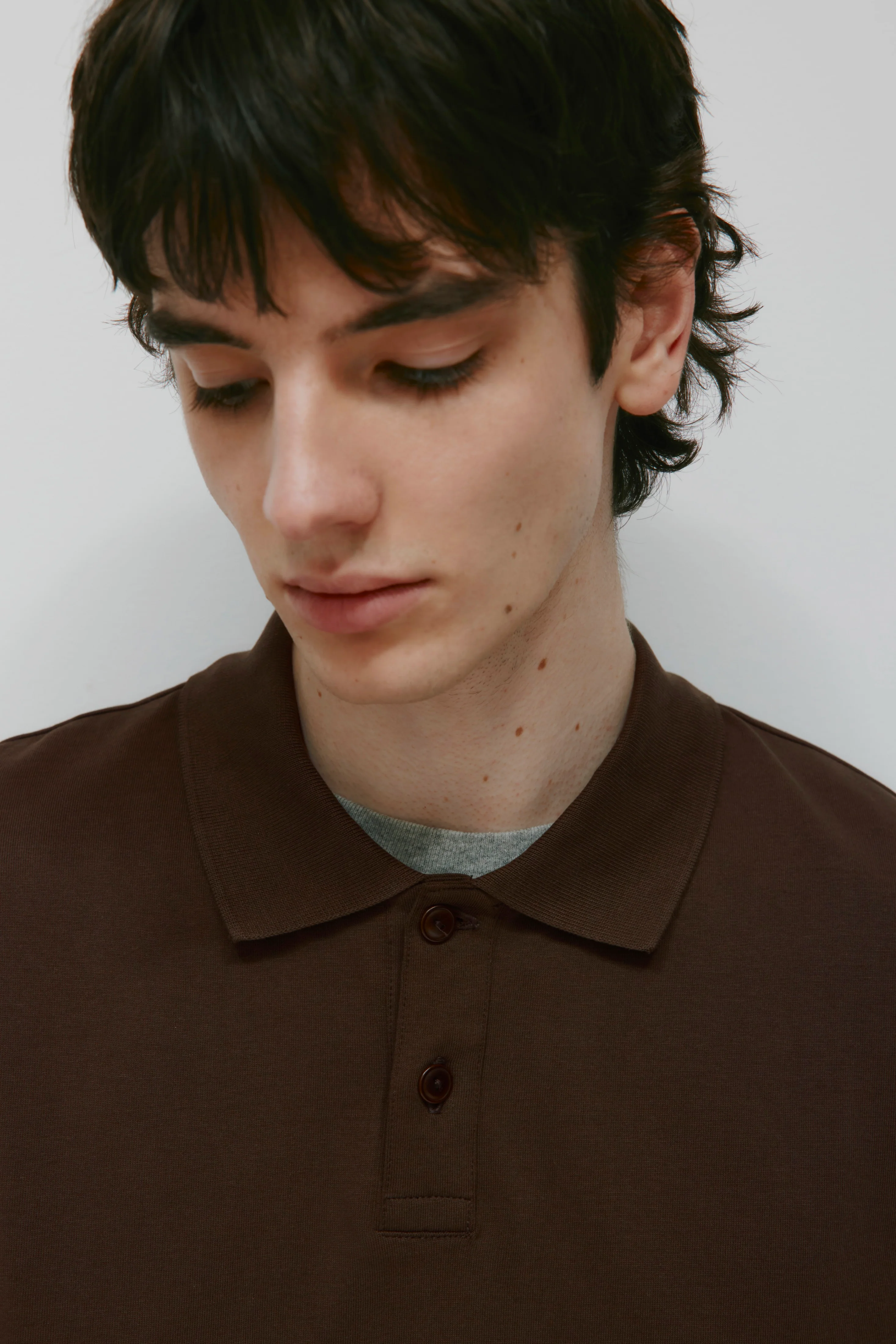 Men's Midweight Polo in Walnut - Image 5