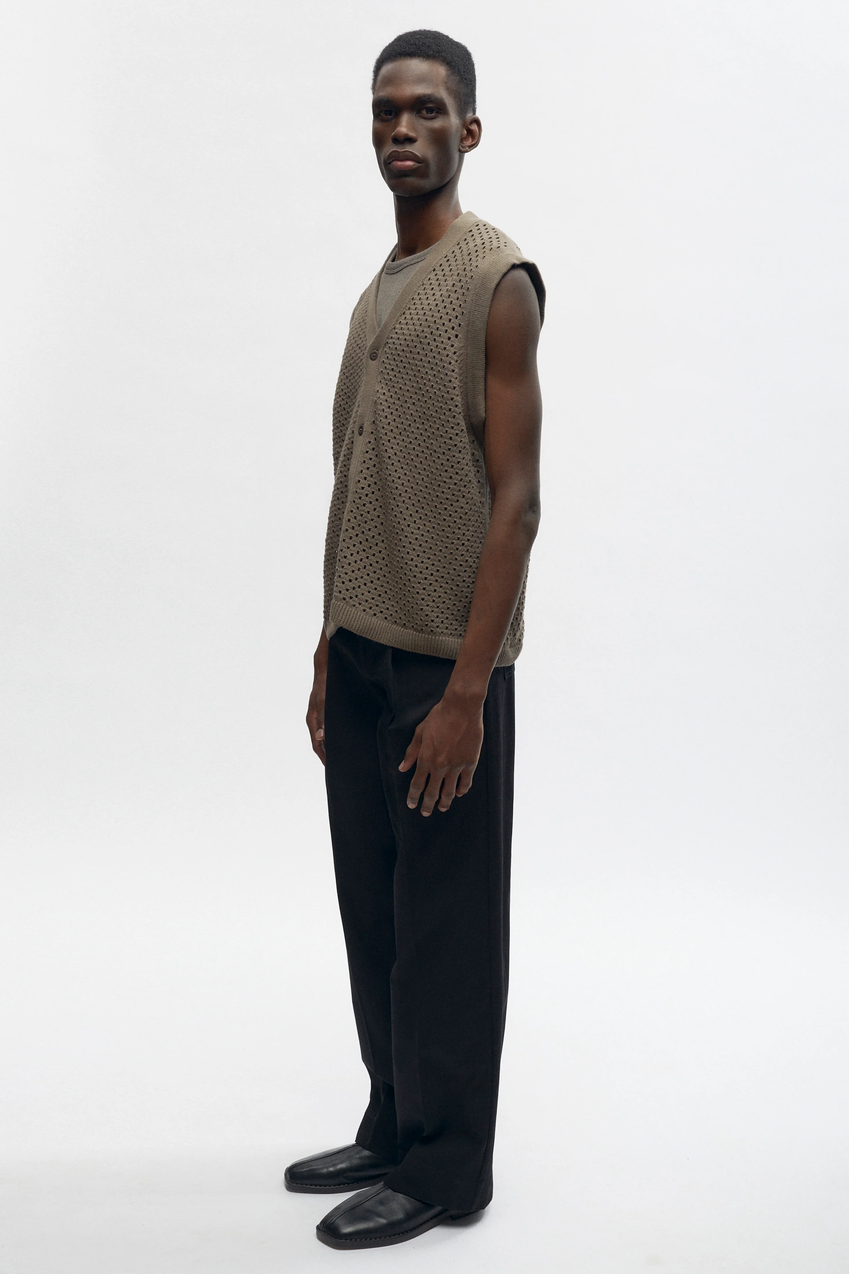 Mina Vest in Dark Taupe - Image 4