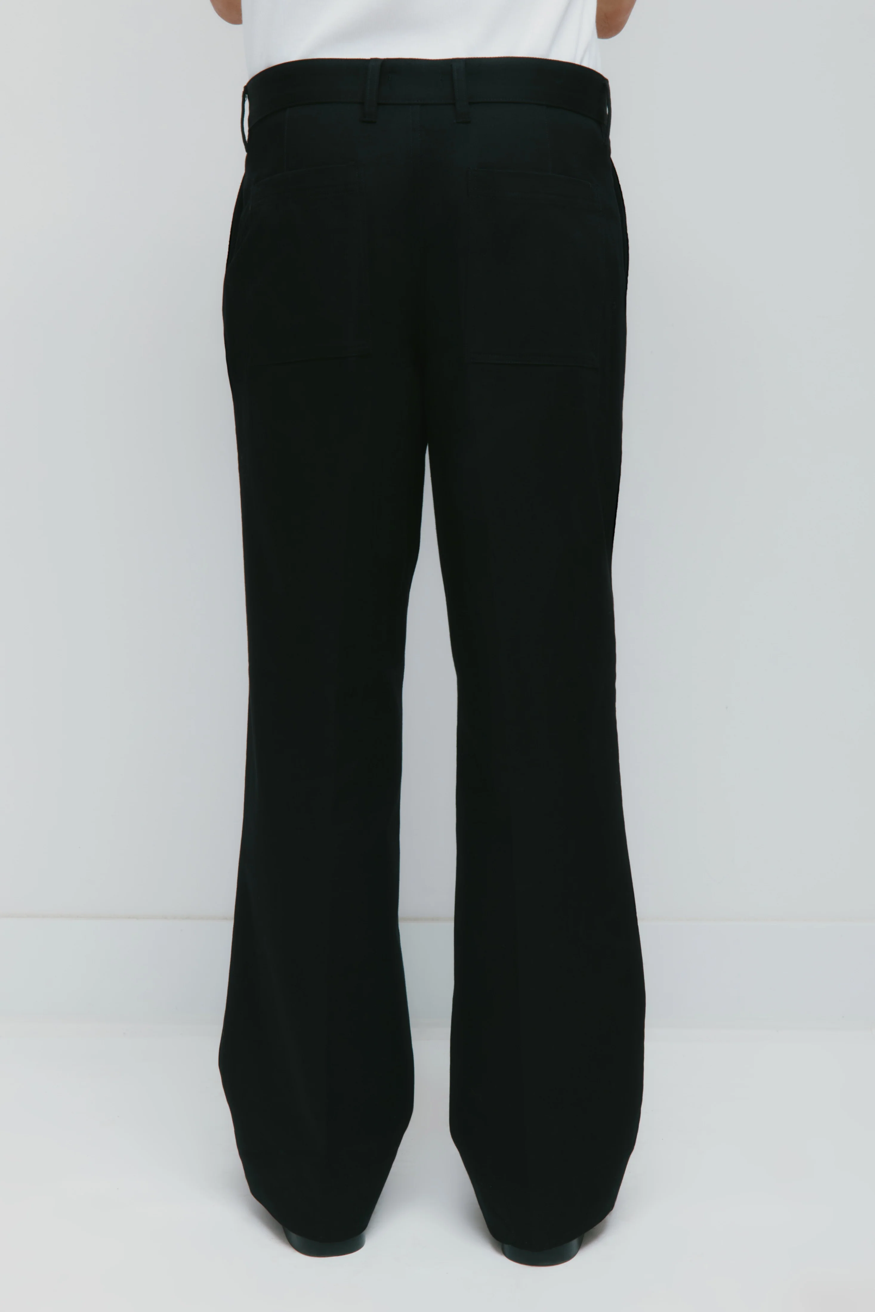 Men's Nilus Trouser in Black - Image 3