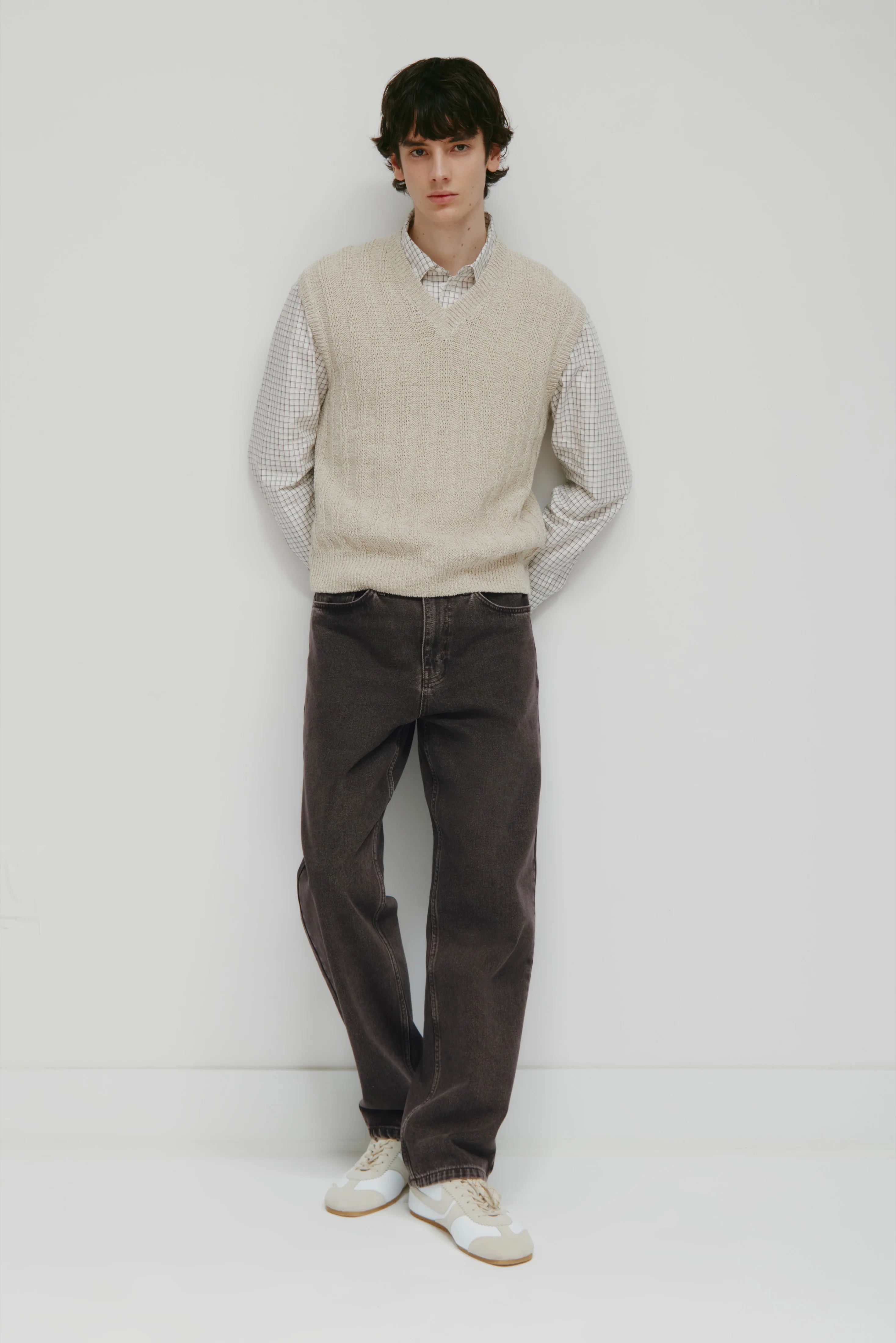 Men's Nima Vest in Dove - Image 5