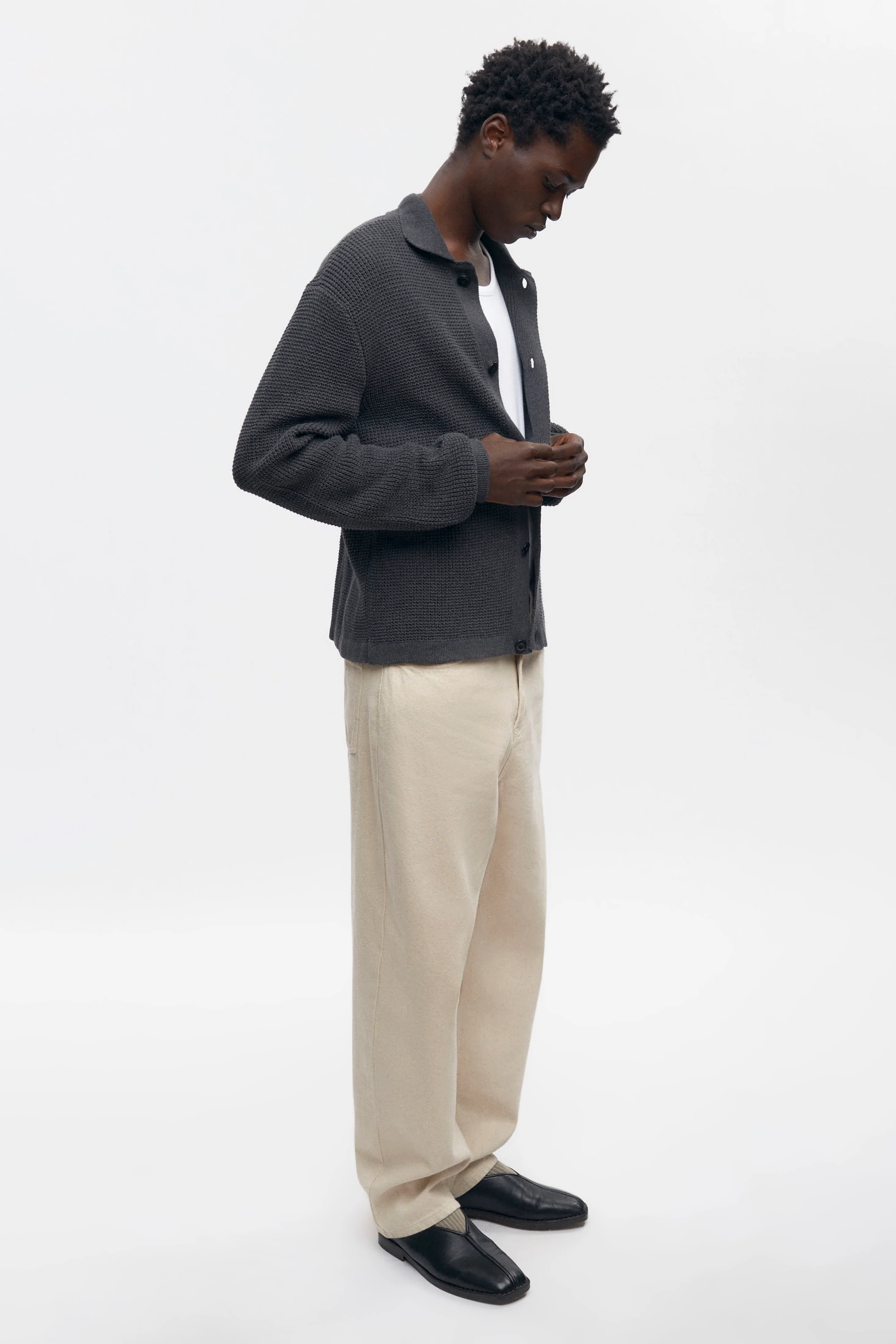Men's Open Knit Shirt in Charcoal Melange - Image 5