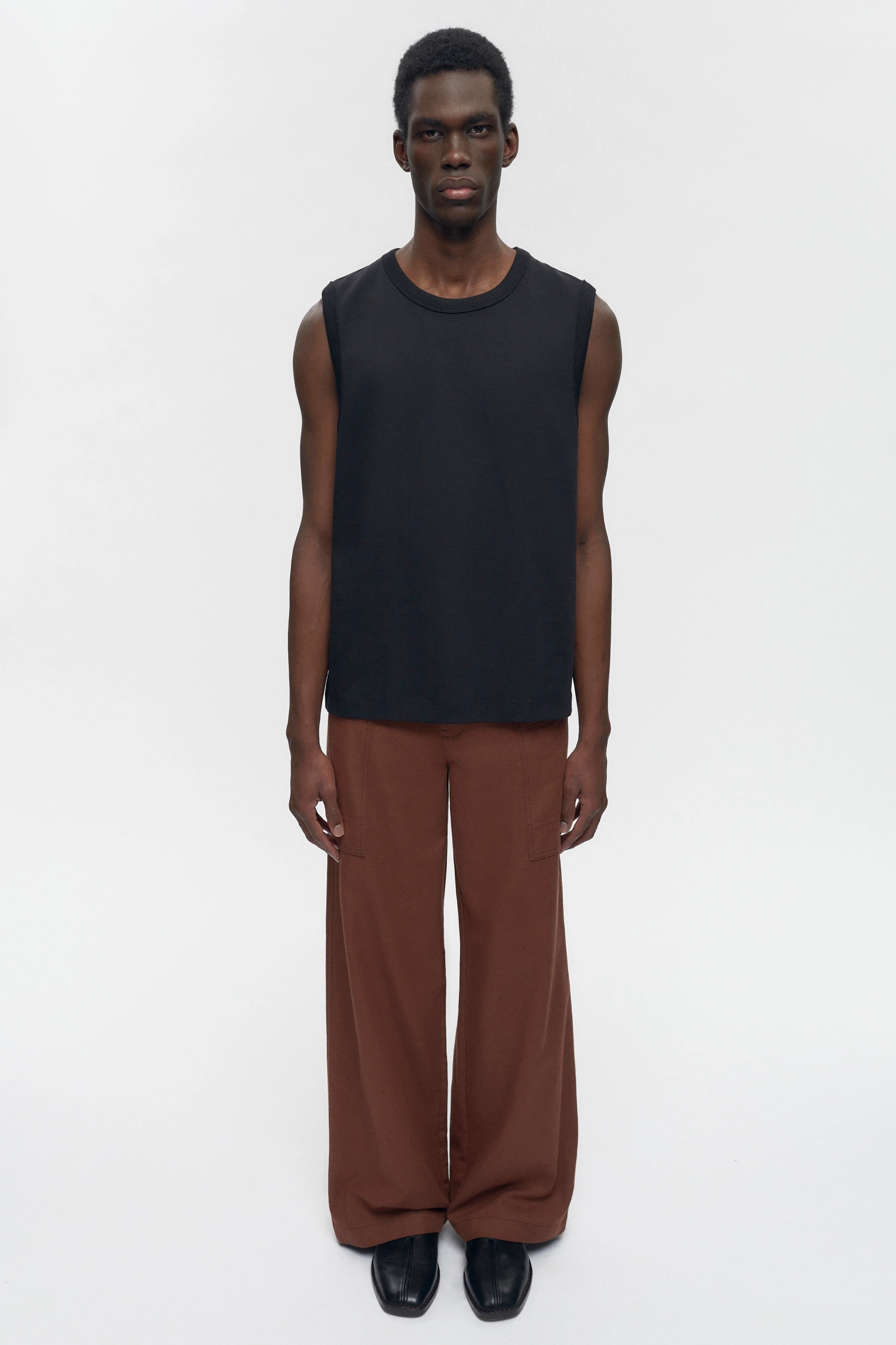 Men's Relaxed Tank in Black - Image 4