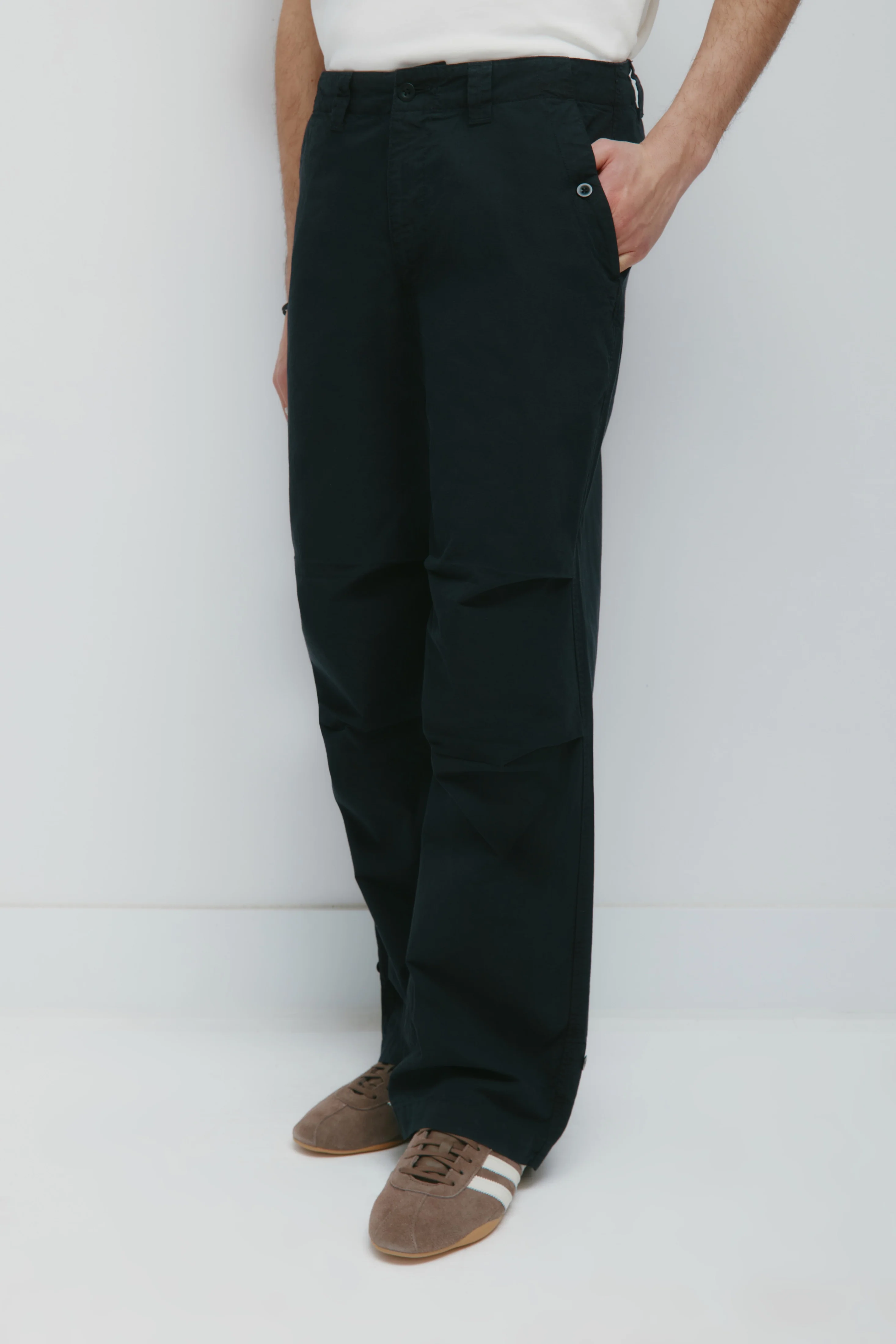 Men's Ripstop Pant in Black - Image 4