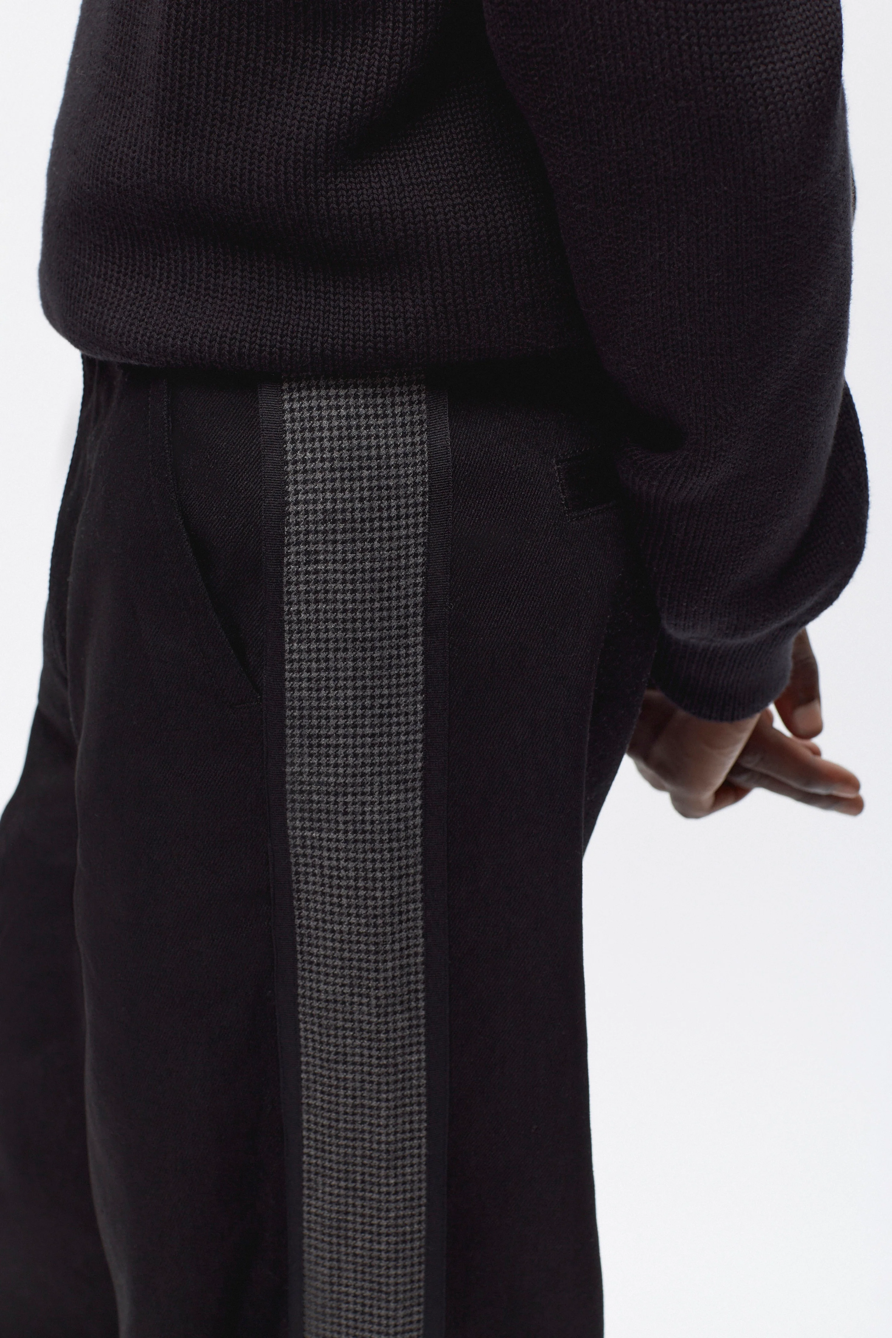 Rivoli Denim in Black - Image 4