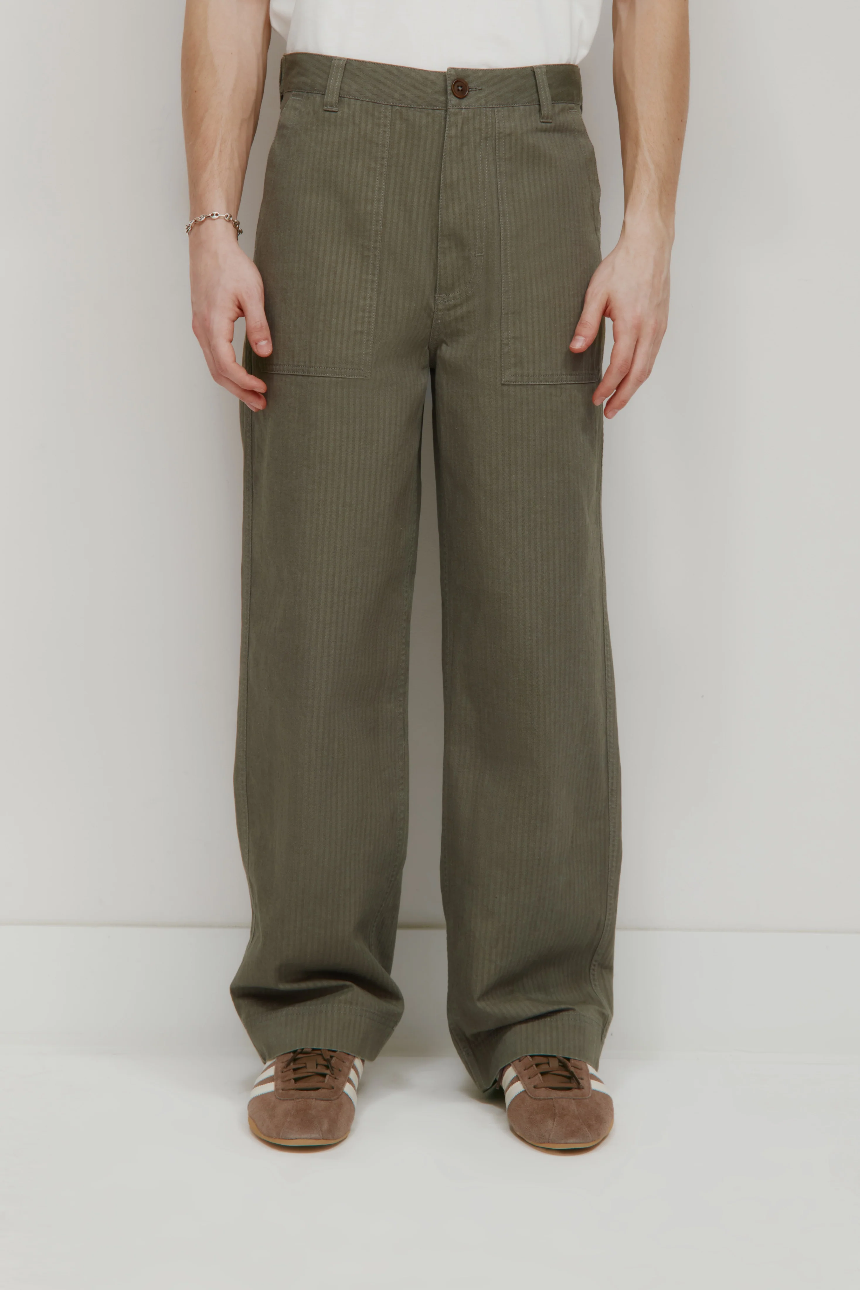 Men's Sabr Pants in Olive - Image 4