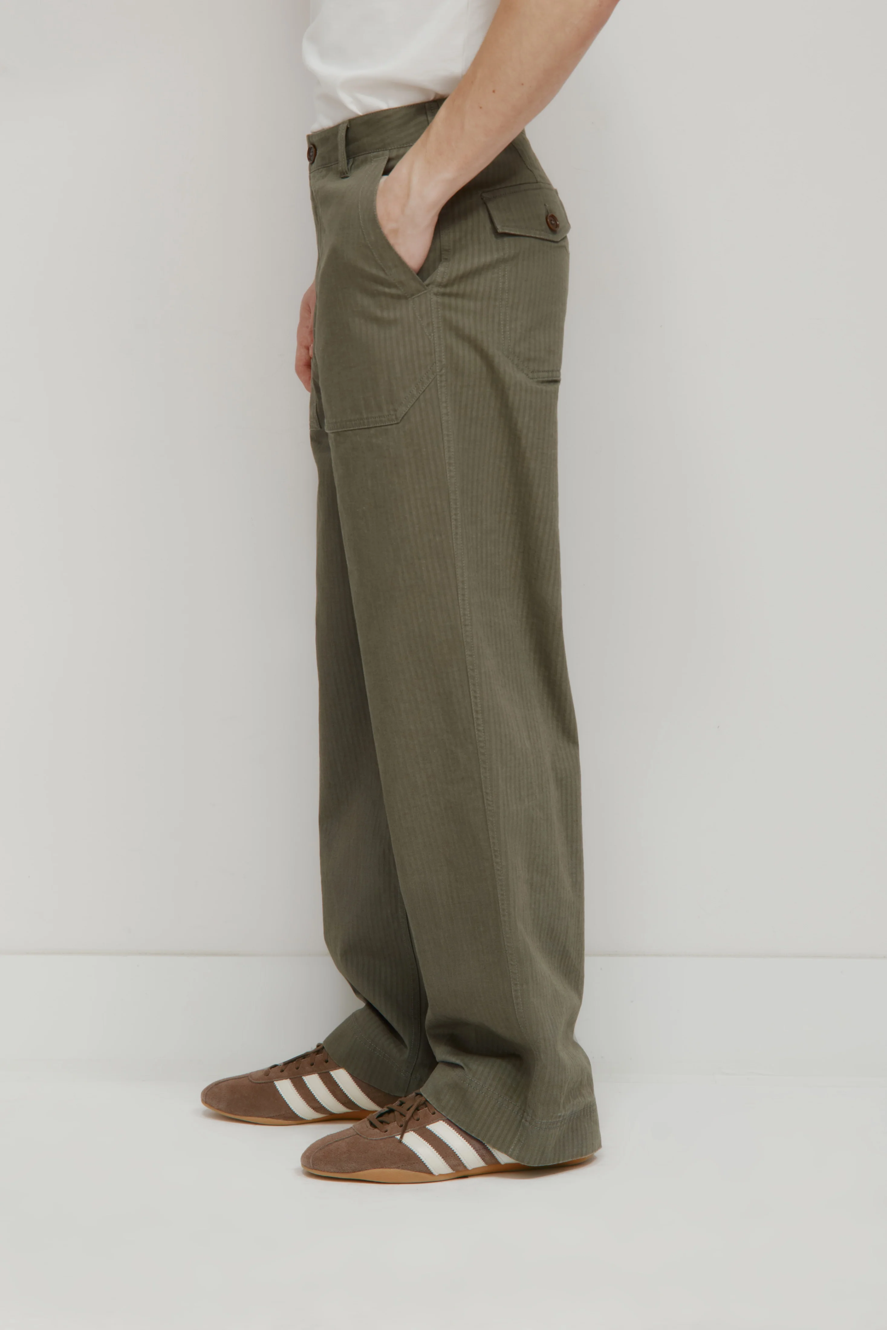 Men's Sabr Pants in Olive - Image 5