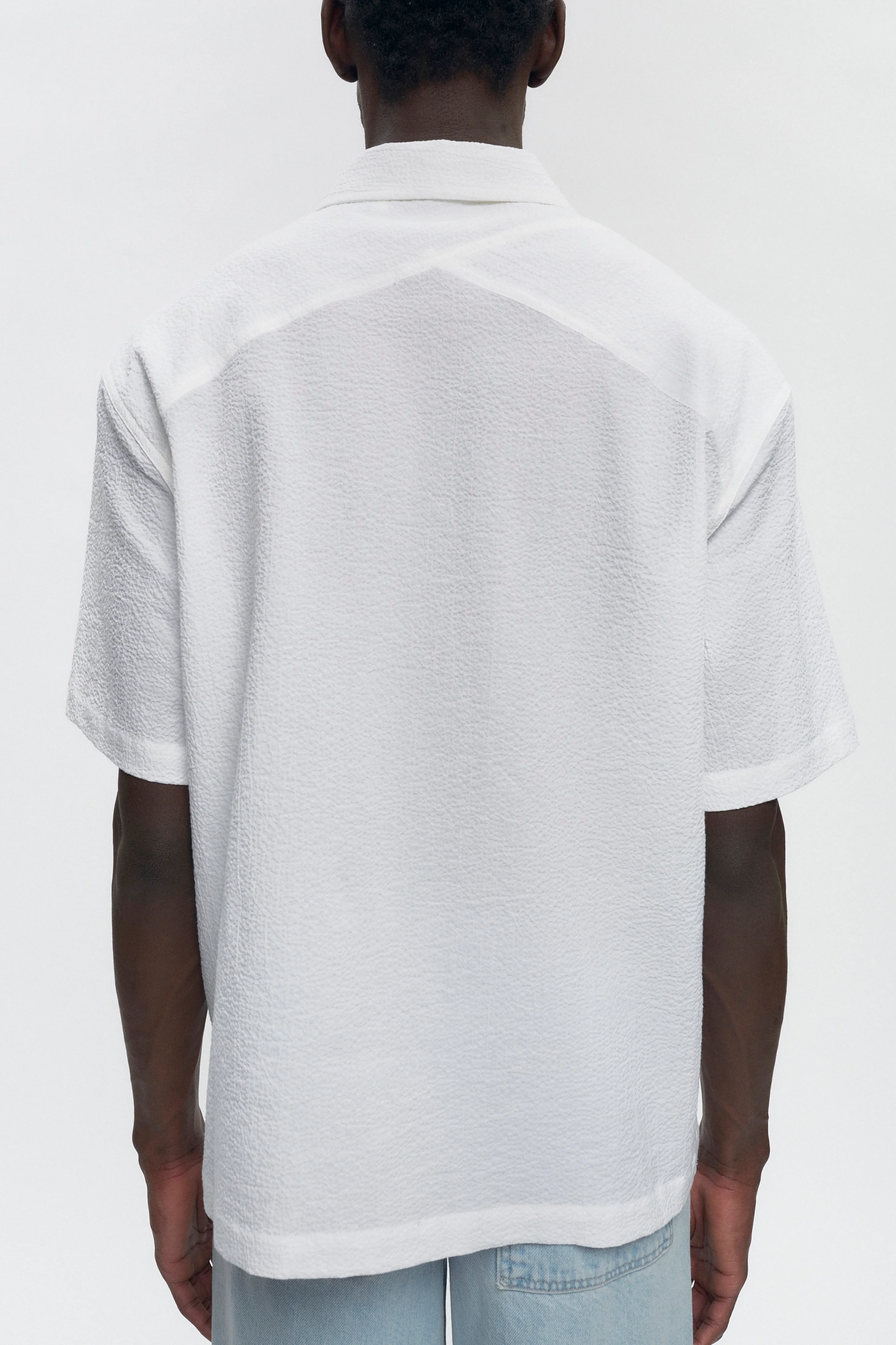 Men's Seersucker Shirt in White - Image 2