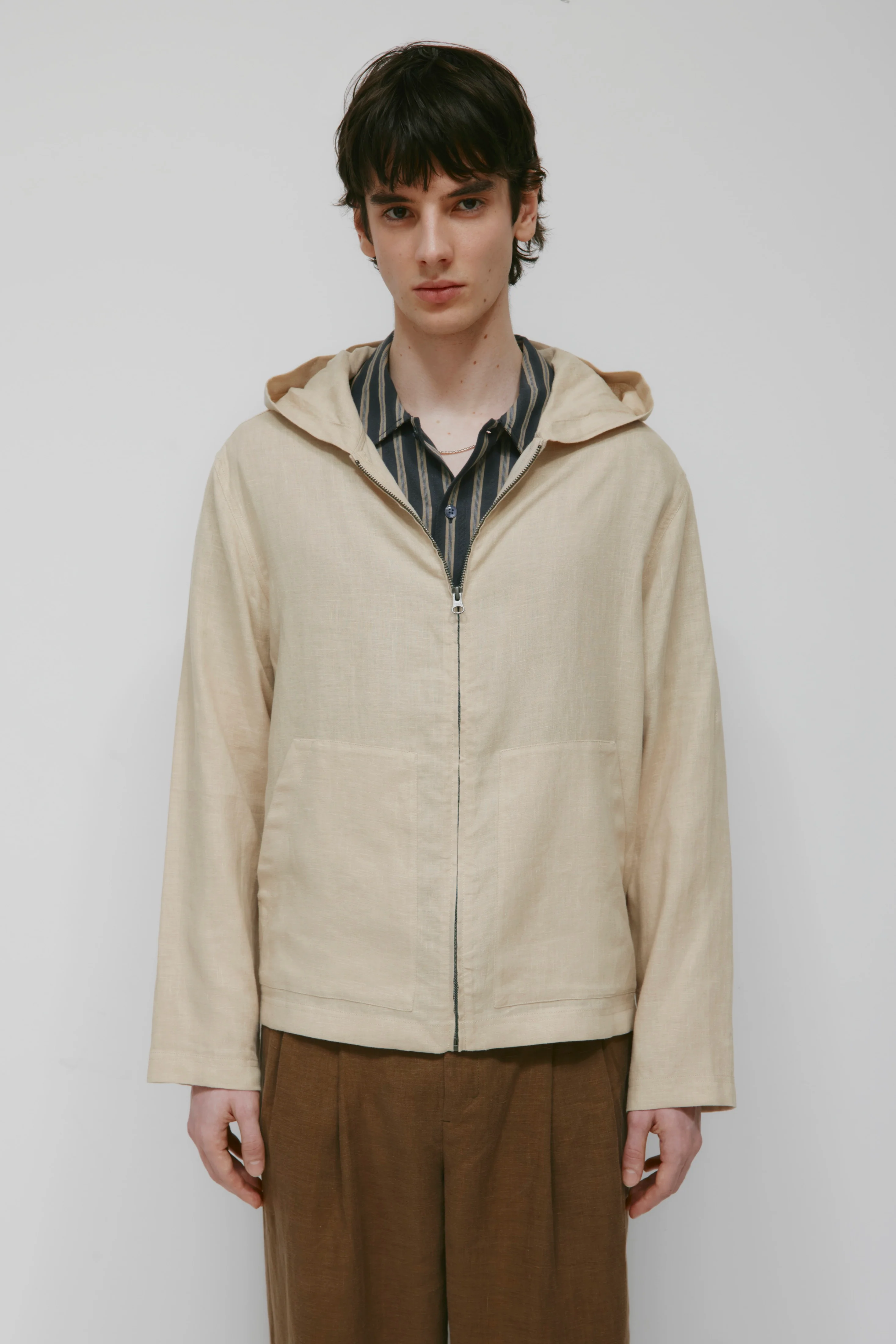 Men's Sila Linen Hoodie in Stone - Image 3