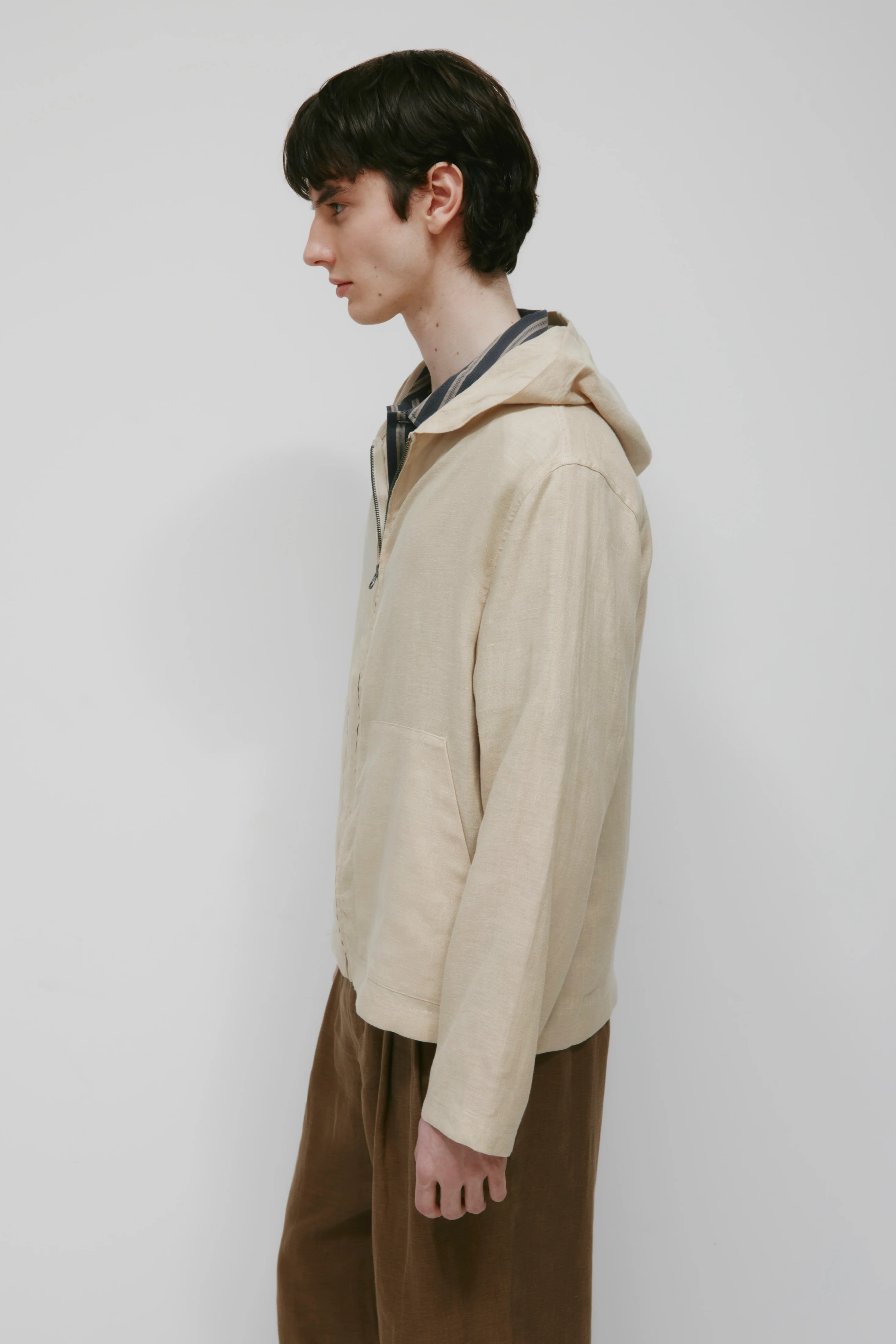Men's Sila Linen Hoodie in Stone - Image 4