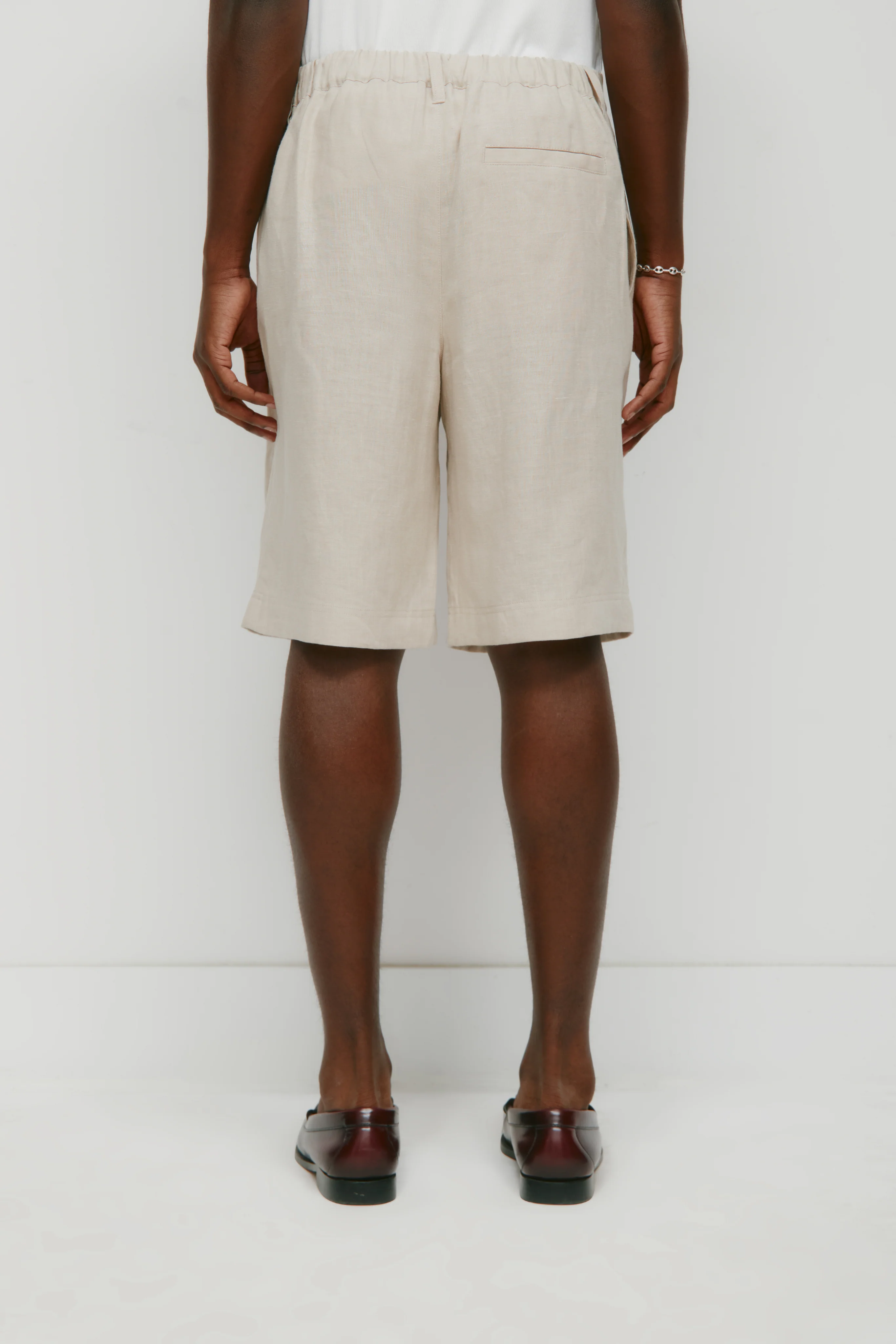 Men's Sila Linen Short in Stone - Image 4
