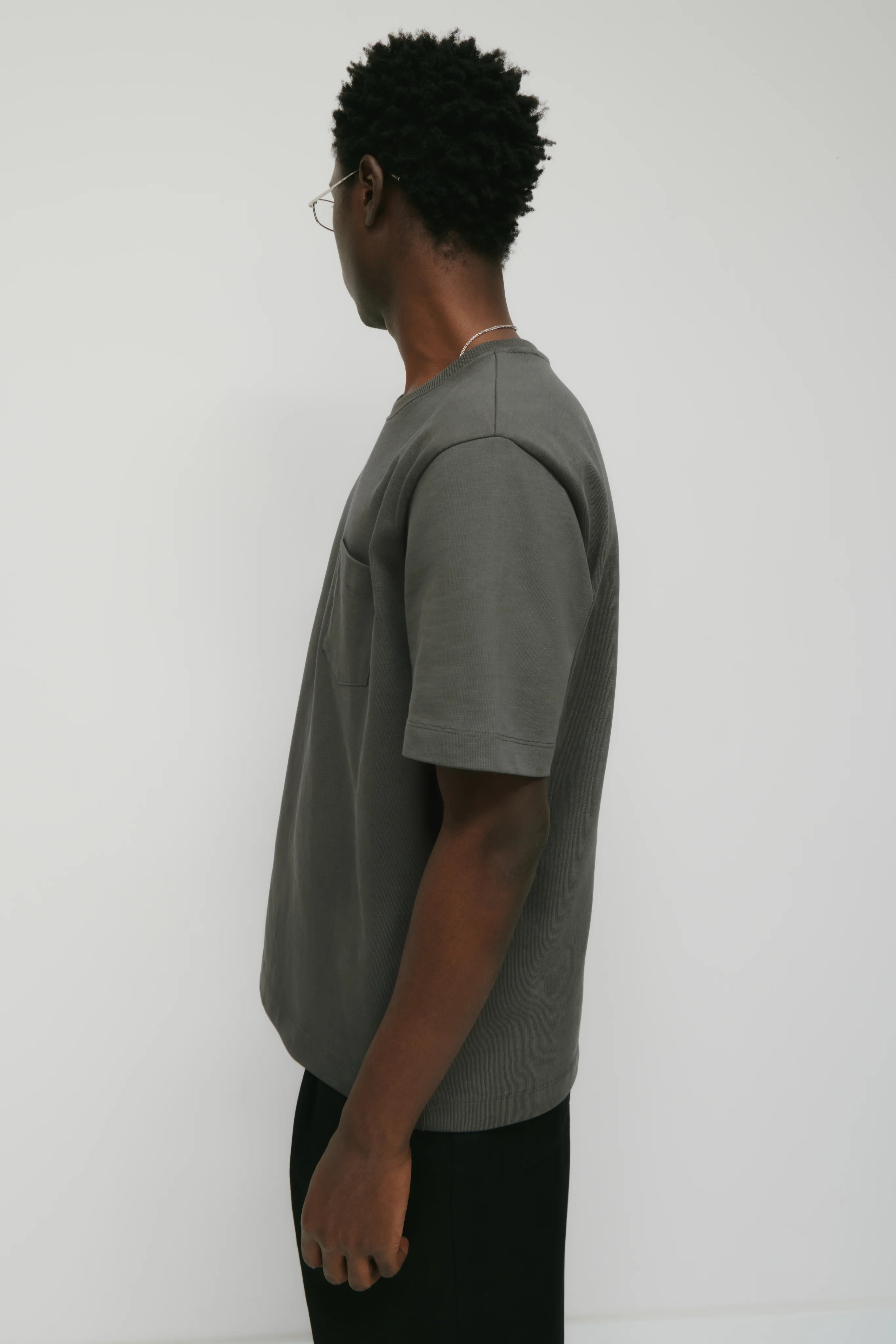 Men's Slub Pocket Tee in Beluga - Image 3