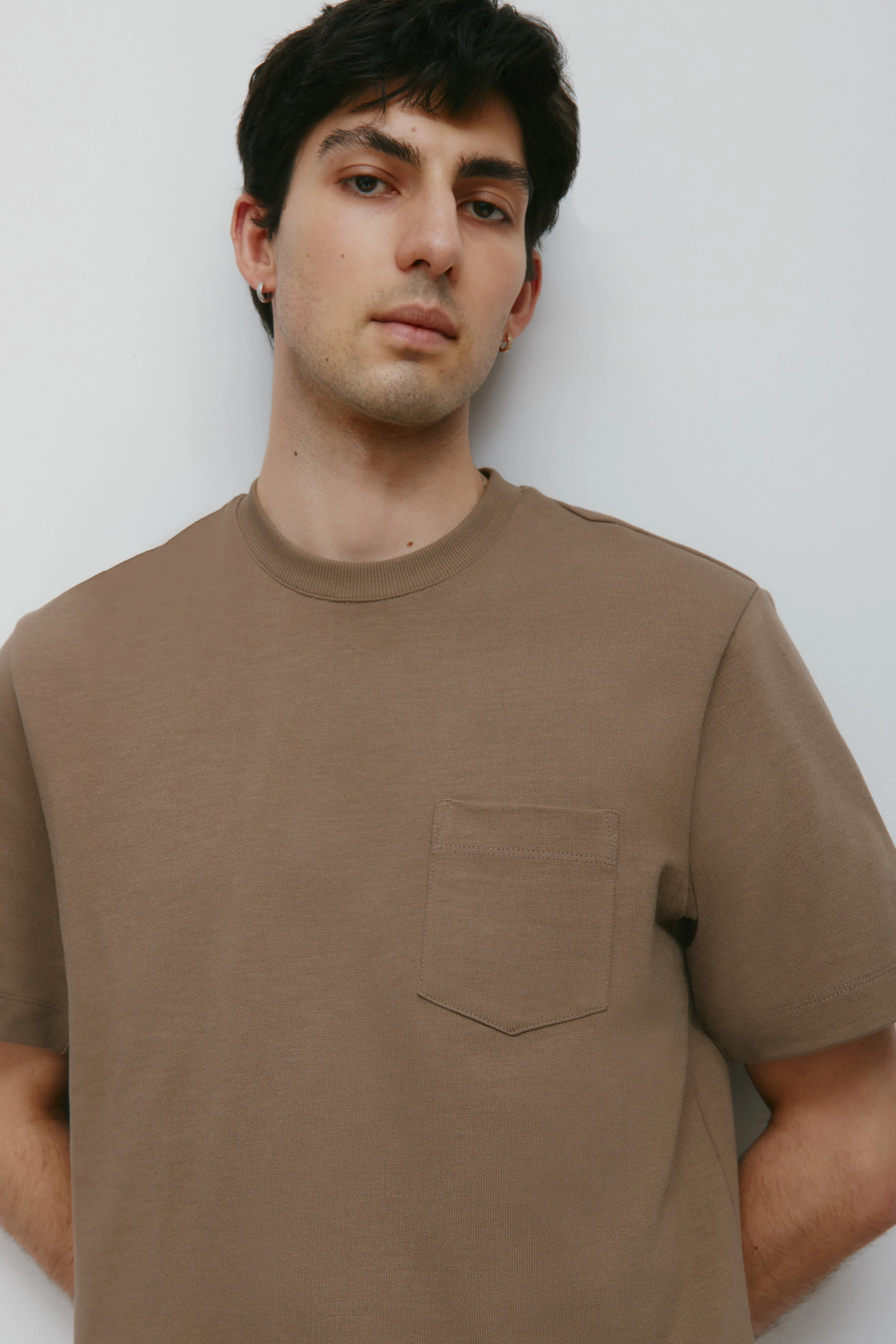 Men's Slub Pocket Tee in Taupe - Image 5